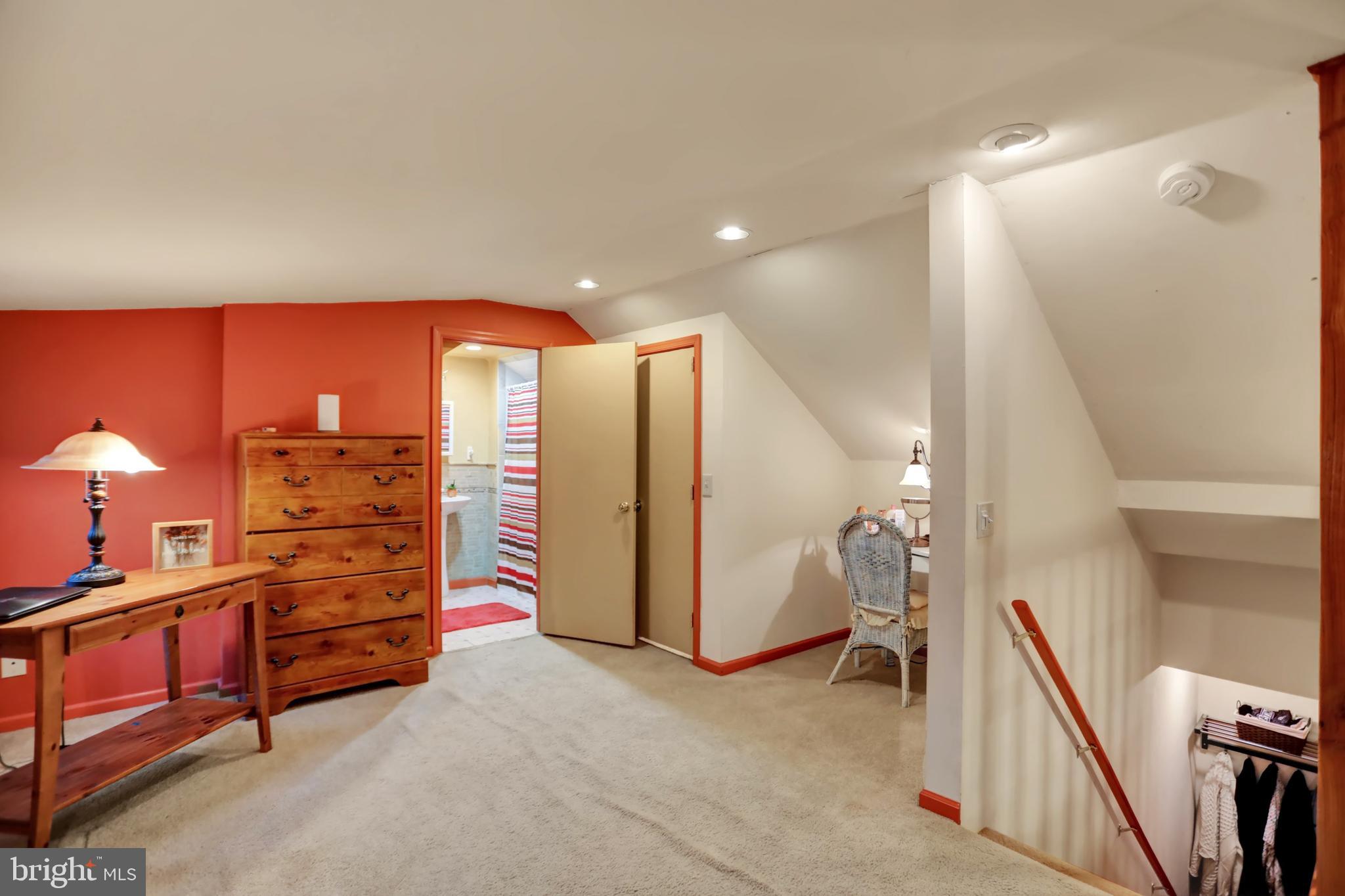 PARKVILLE - Residential