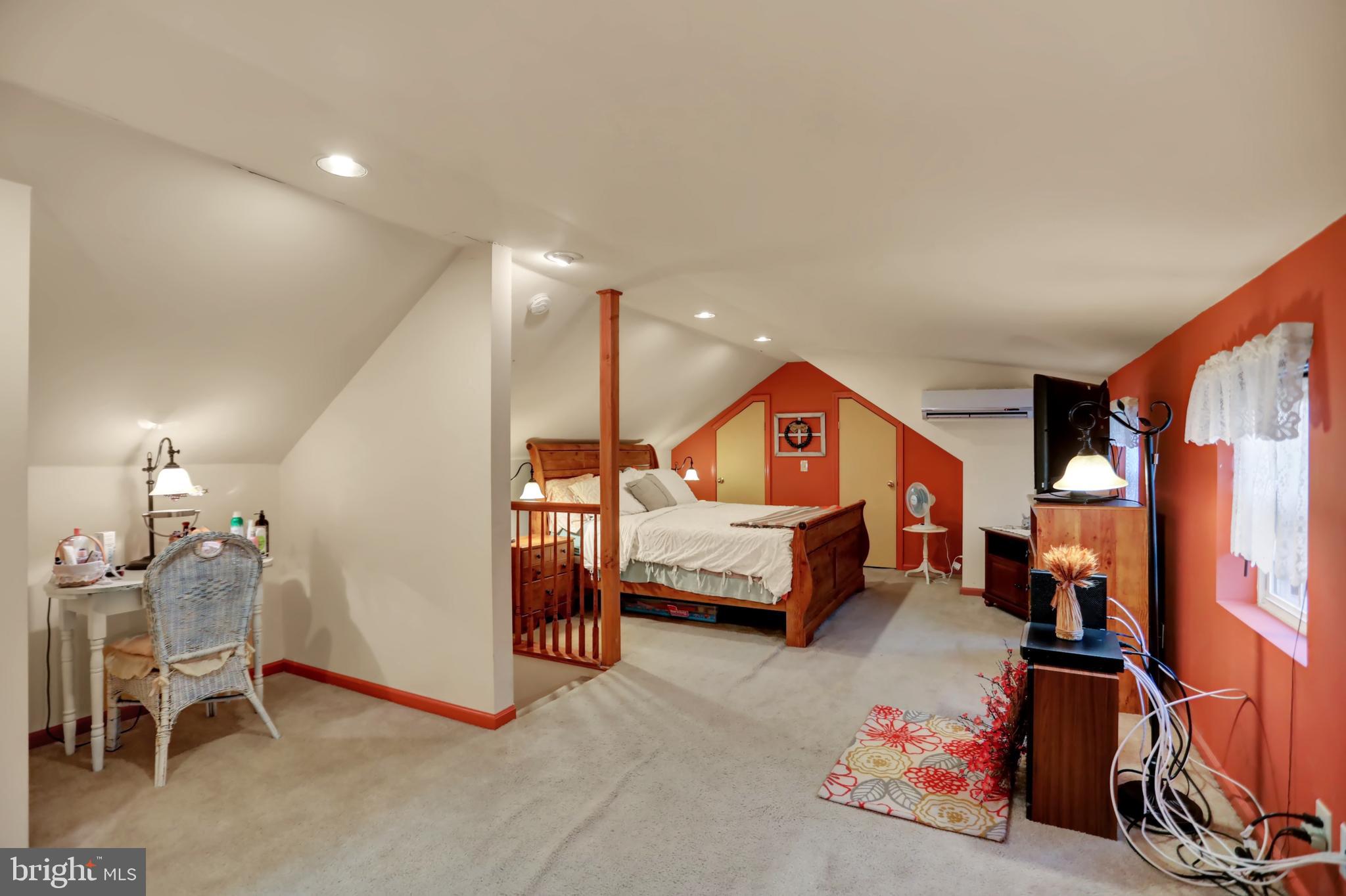 PARKVILLE - Residential