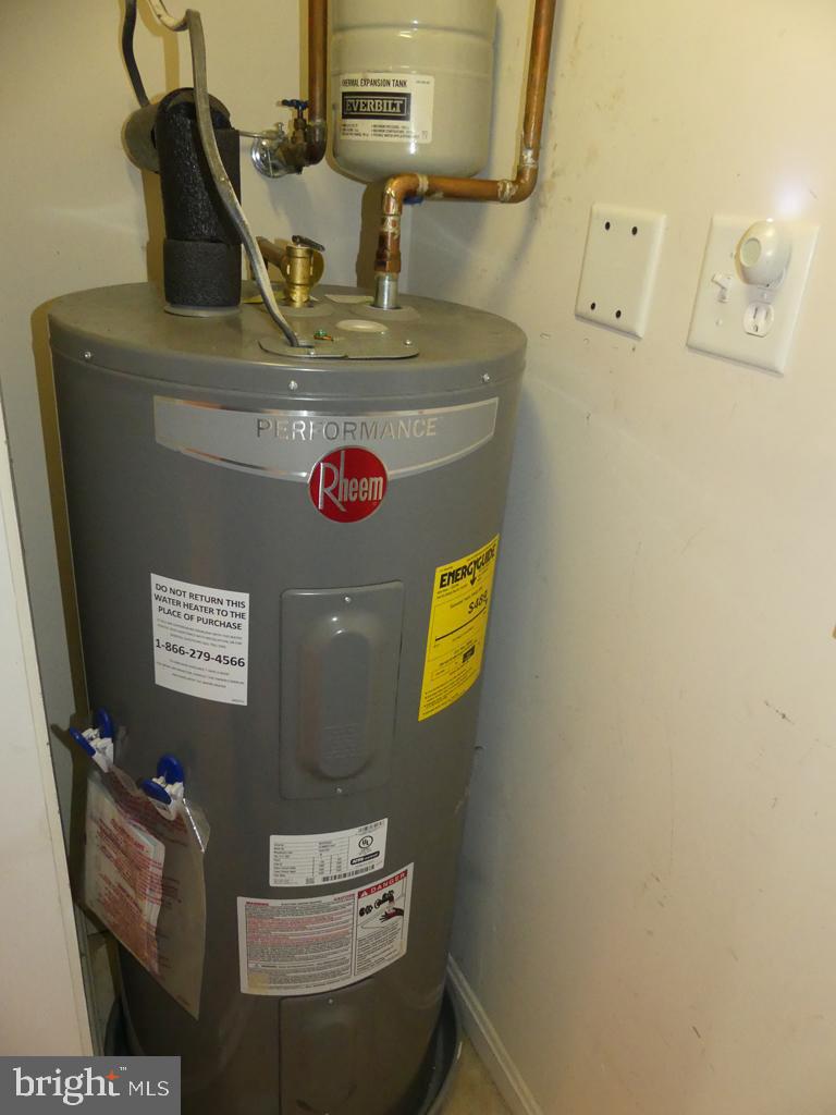 QUAIL CREEK - Residential