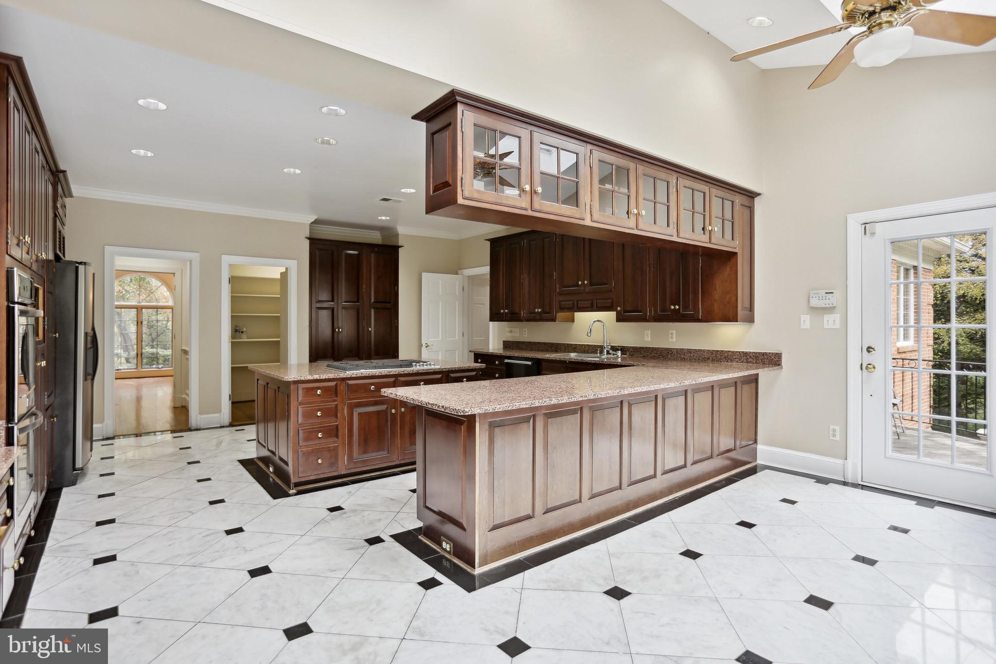 KENTSDALE ESTATES - Residential