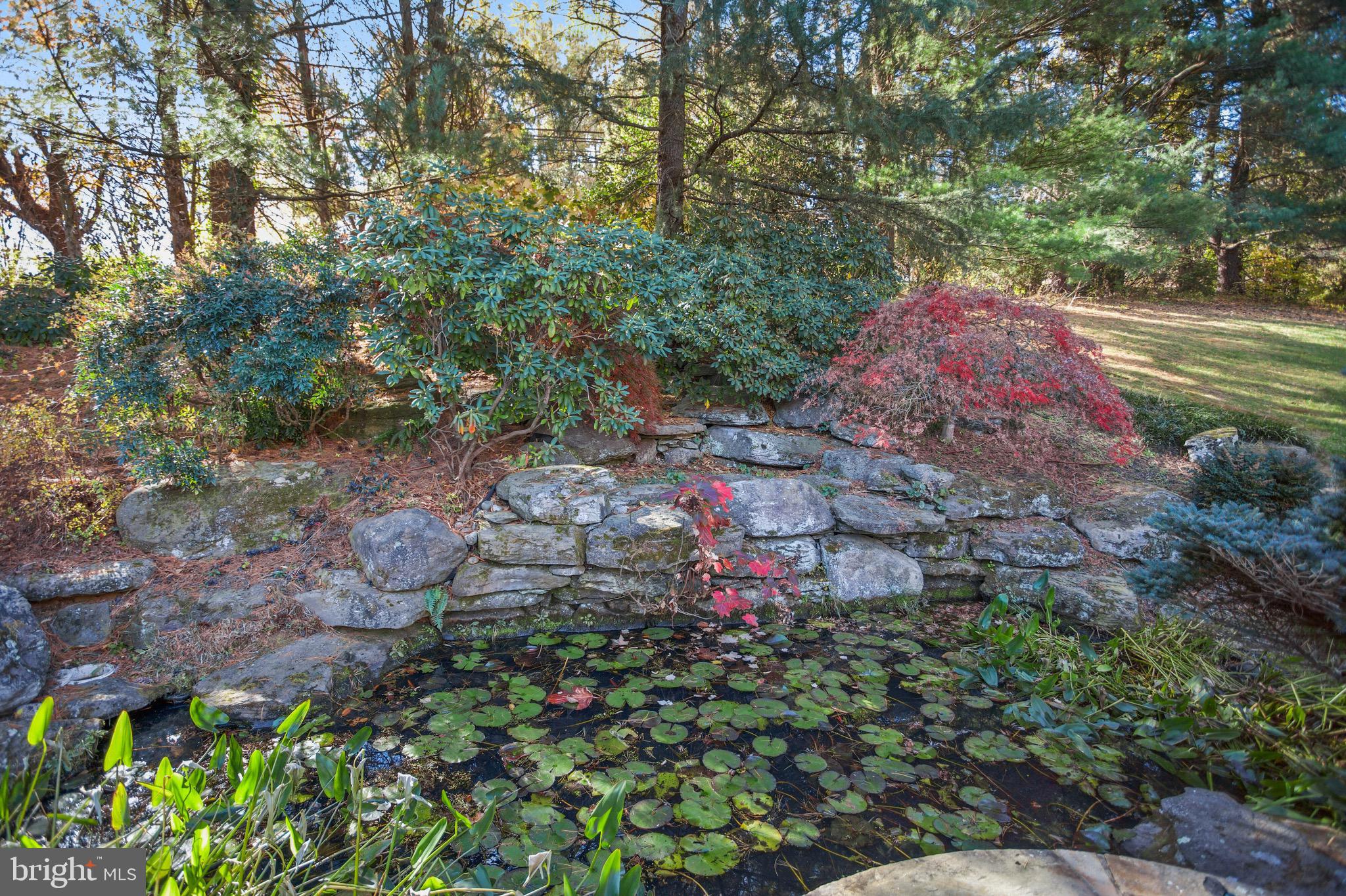 KENTSDALE ESTATES - Residential