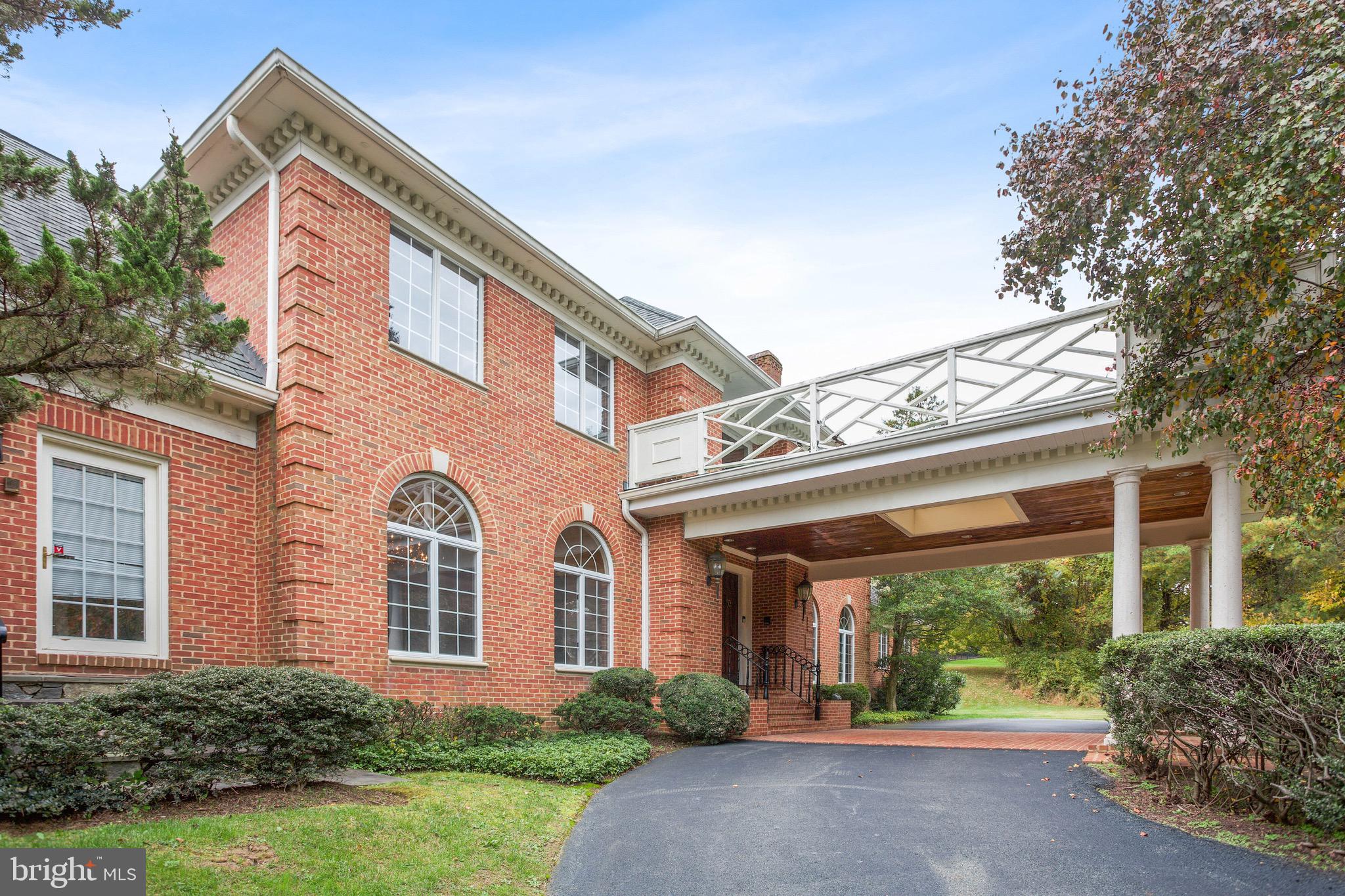 KENTSDALE ESTATES - Residential