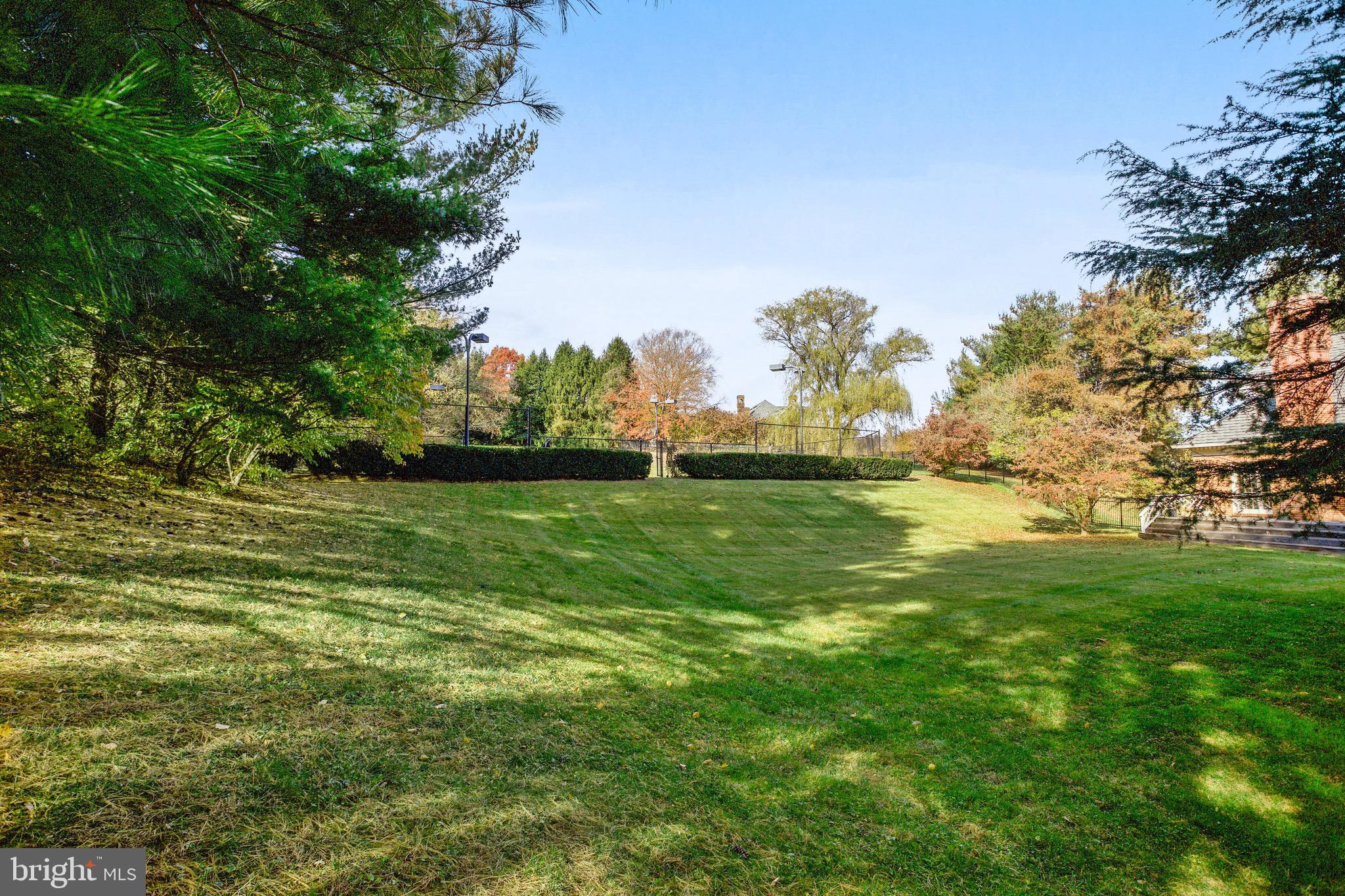 KENTSDALE ESTATES - Residential