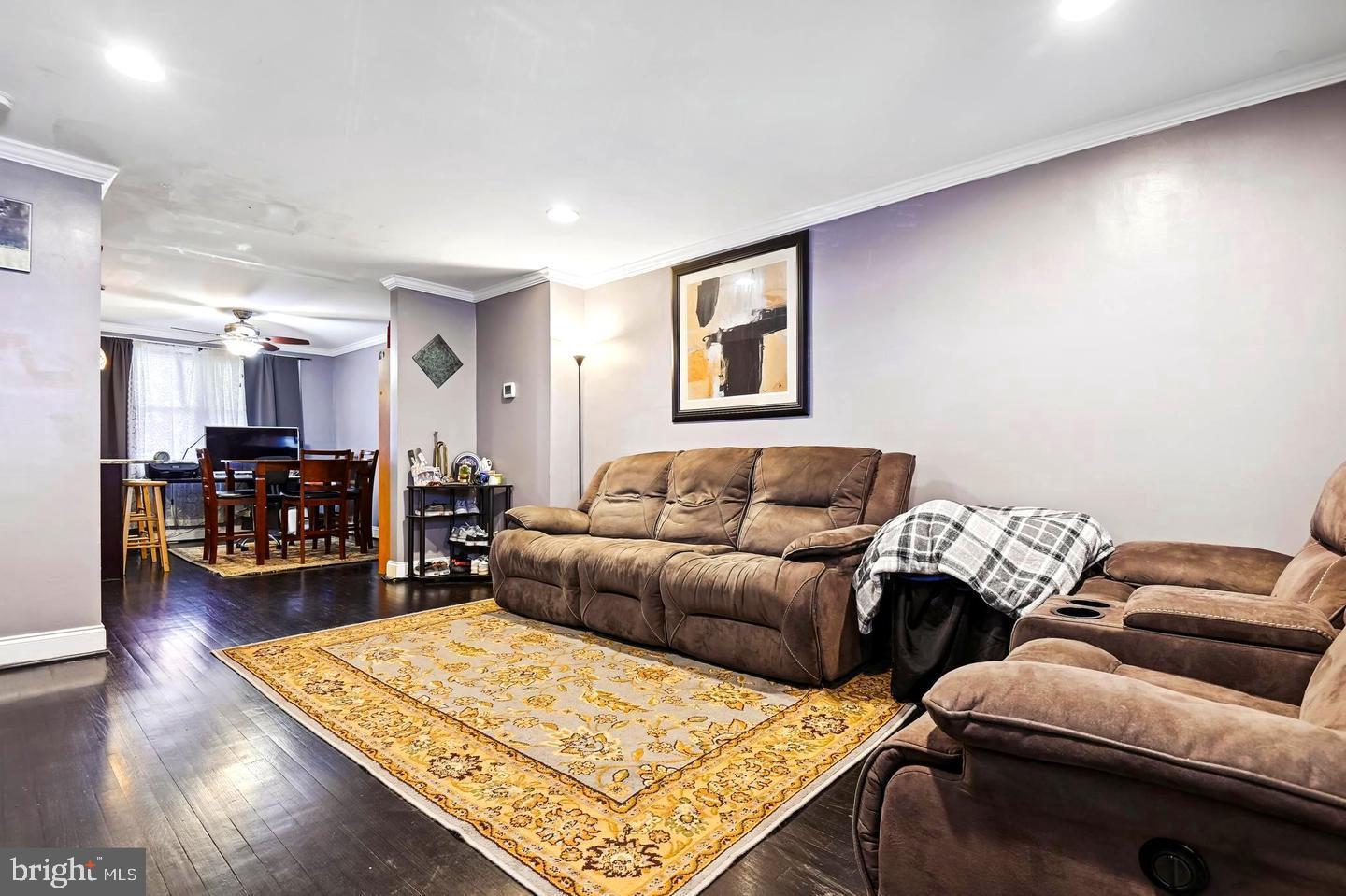 NORTH POINT VILLAGE - Residential