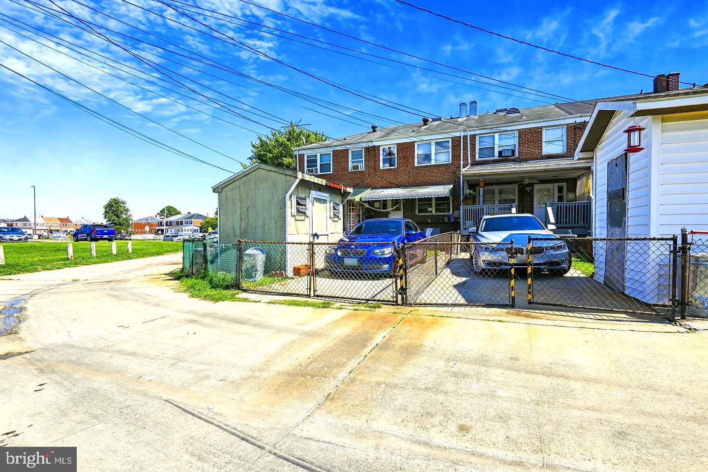 NORTH POINT VILLAGE - Residential