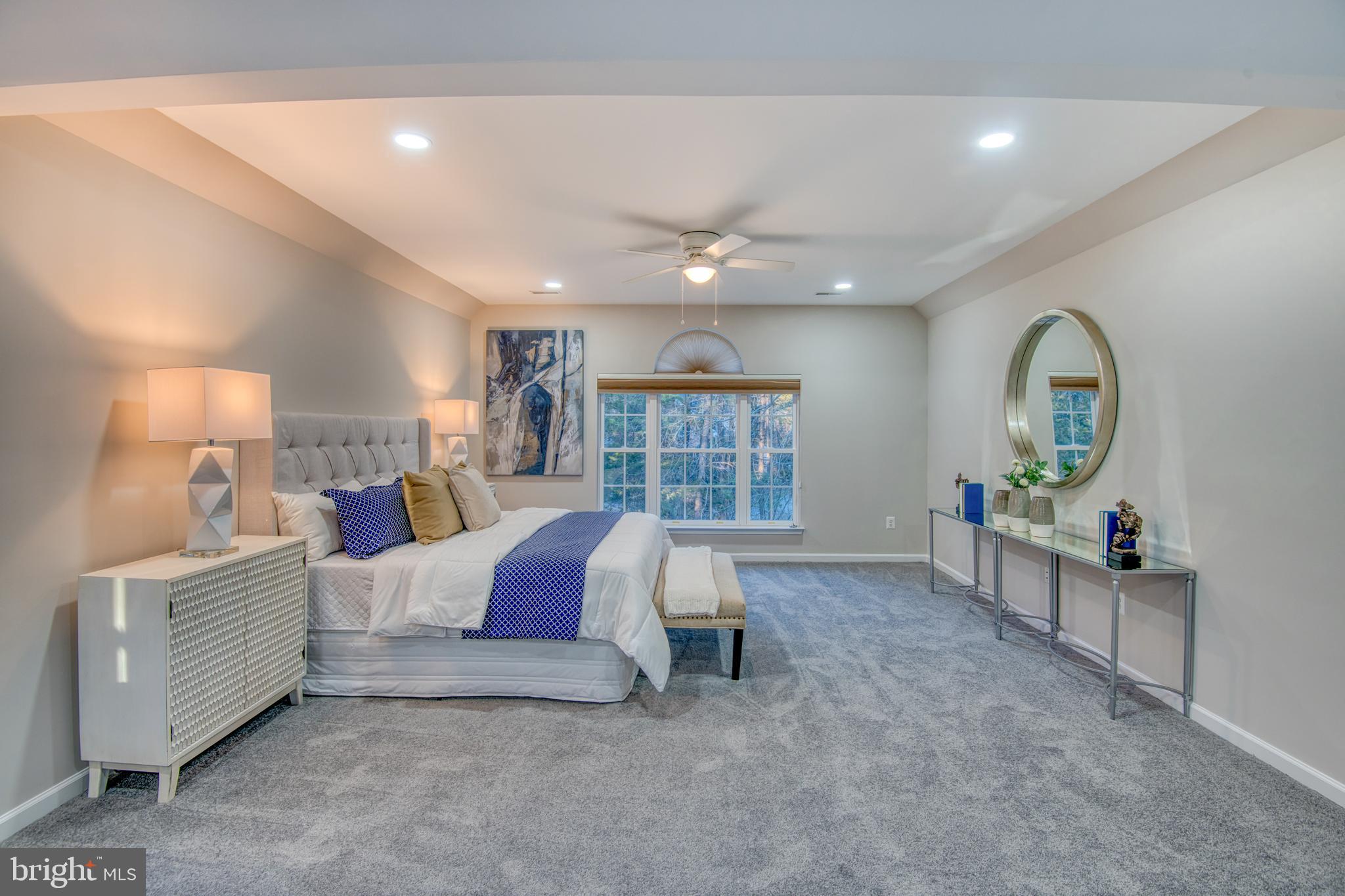 CLARKSBURG OUTSIDE - Residential