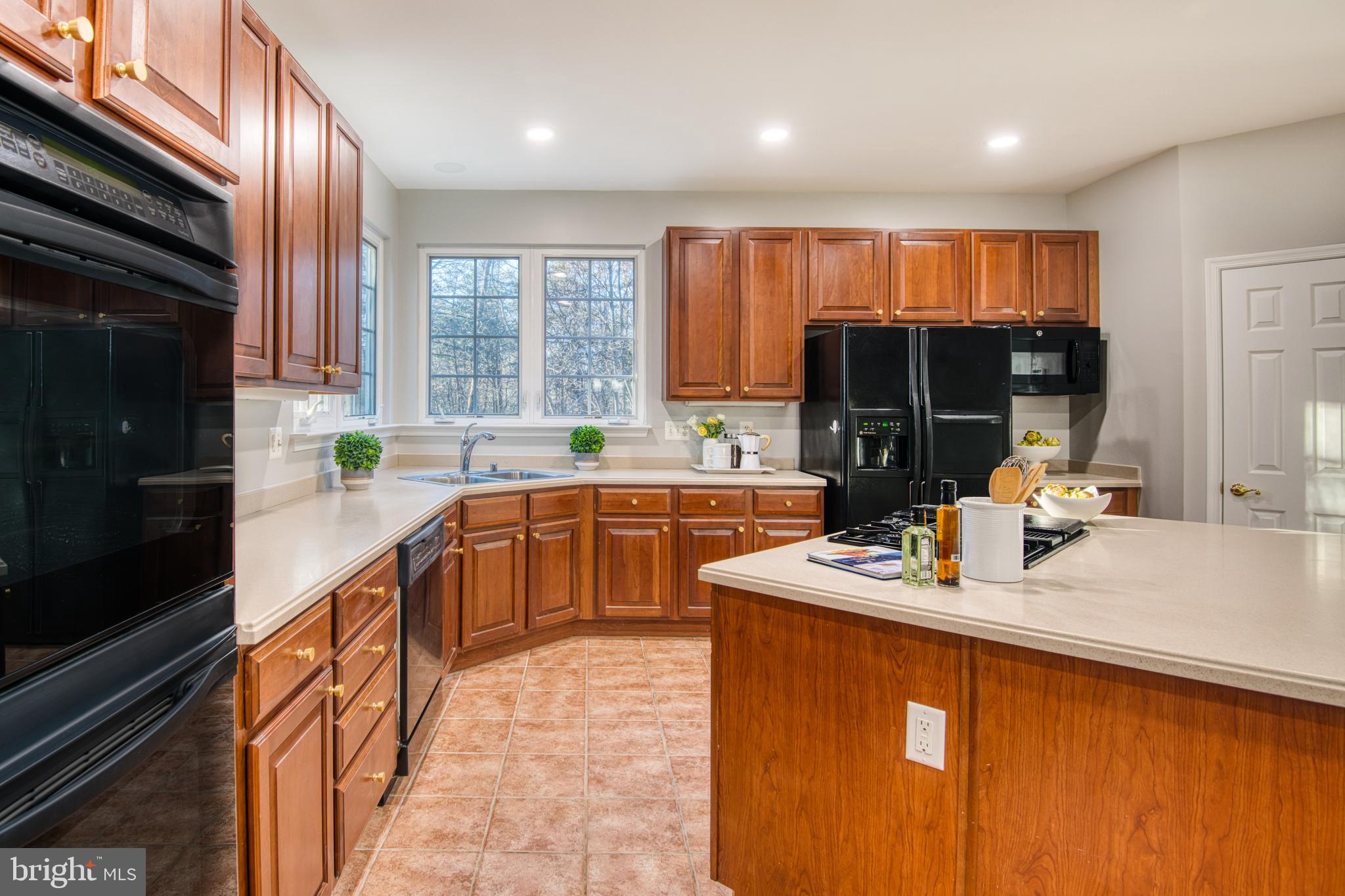 CLARKSBURG OUTSIDE - Residential