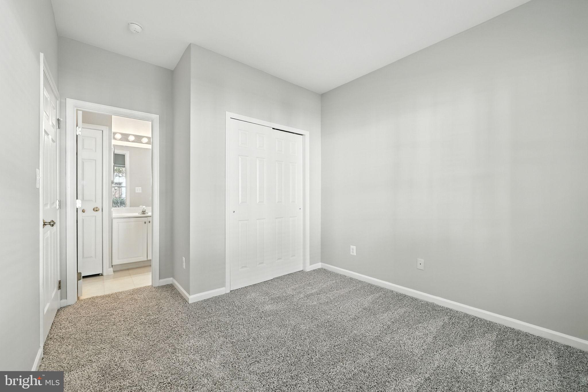 AMBERLEA AT SOUTH RIDING - Residential