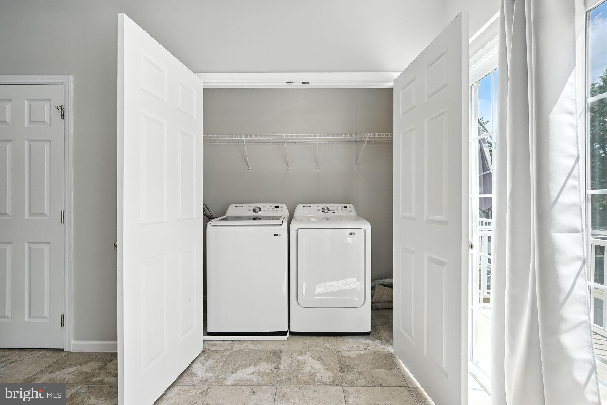 AMBERLEA AT SOUTH RIDING - Residential