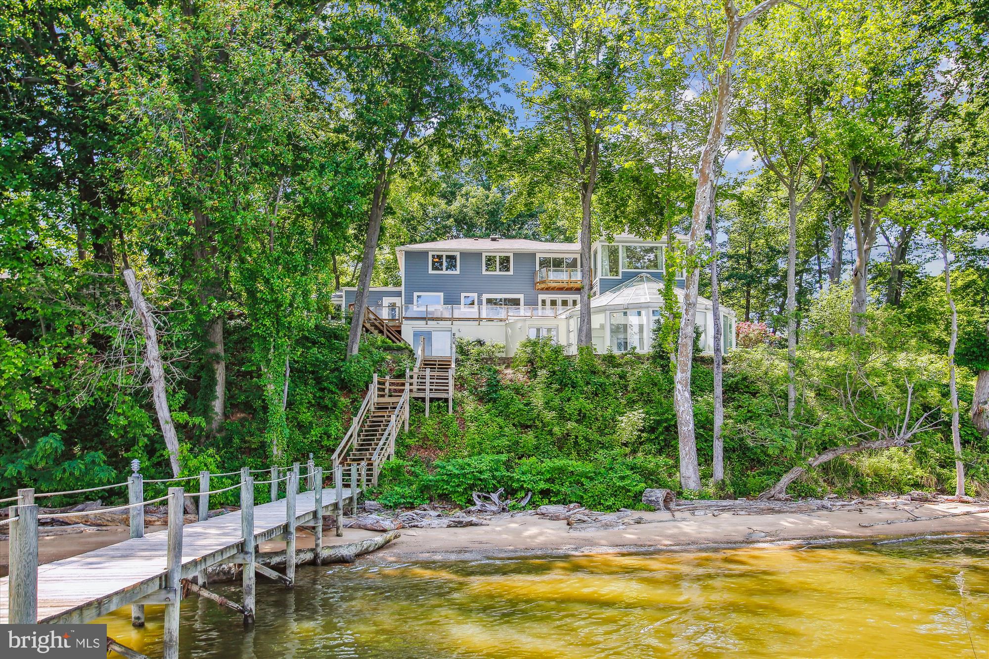 11801 RIVER DRIVE