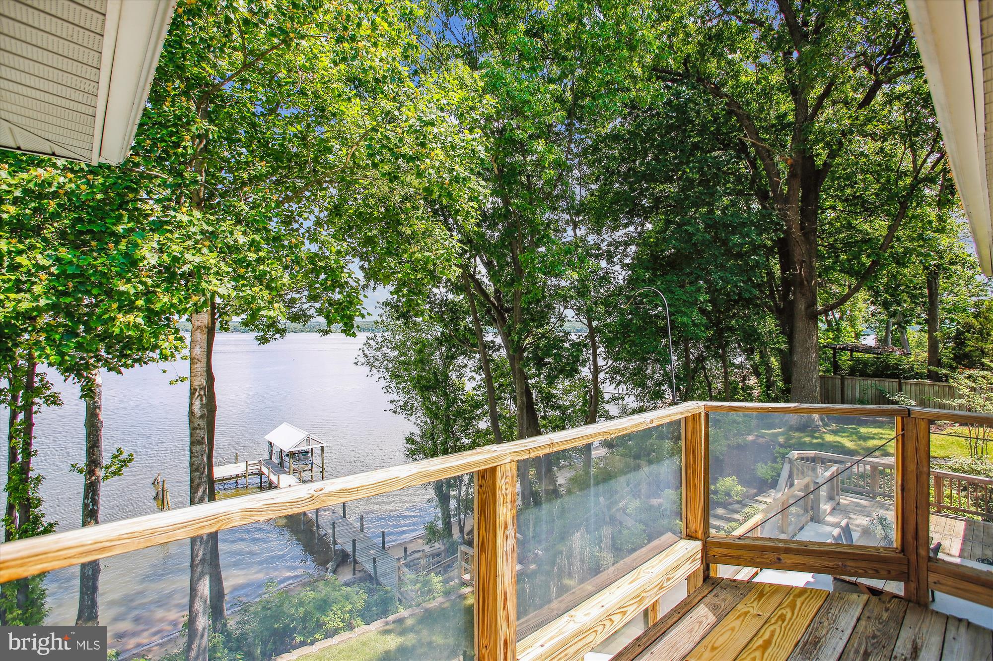 HALLOWING POINT RIVER ESTATES - Residential