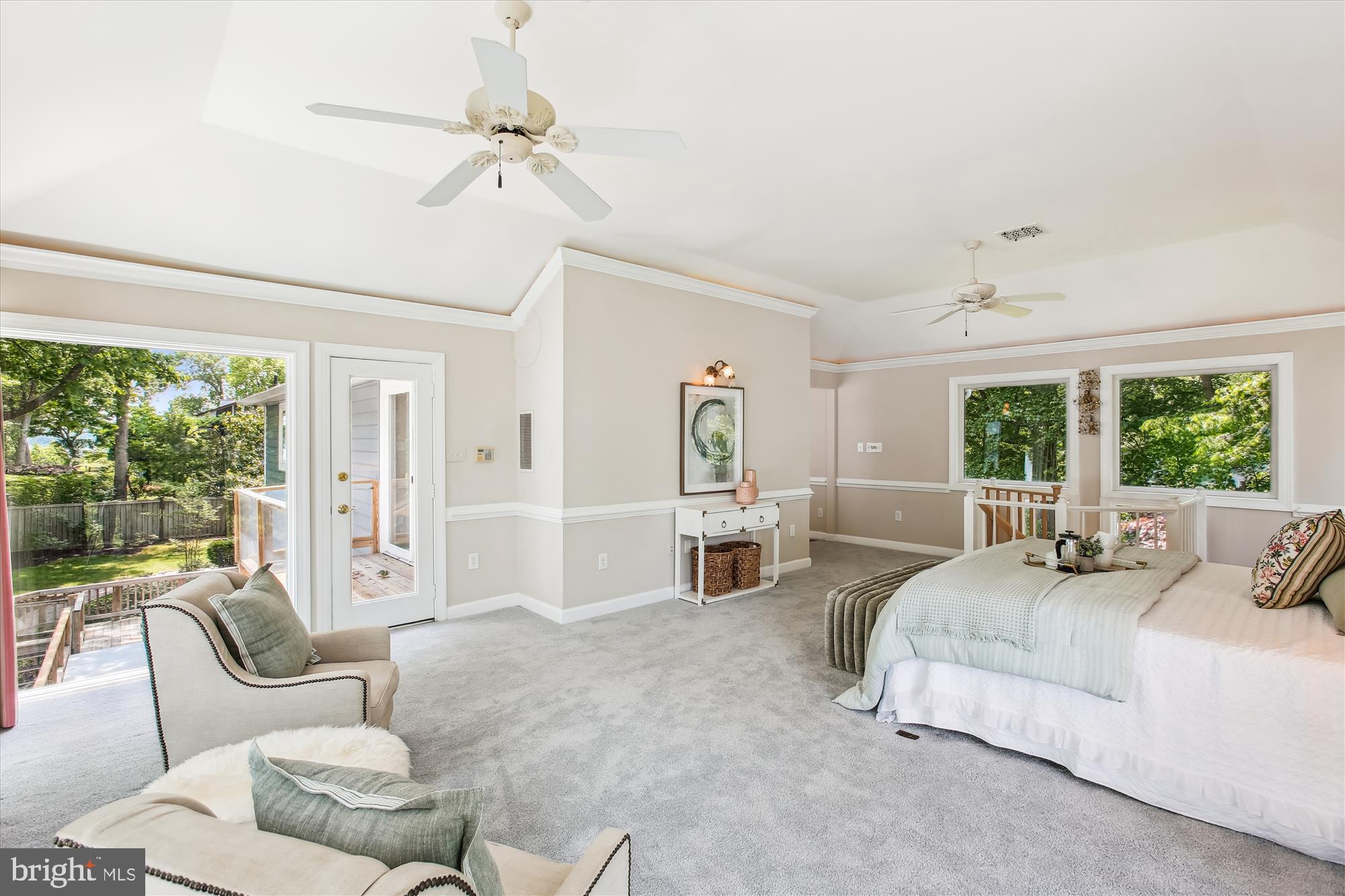 HALLOWING POINT RIVER ESTATES - Residential