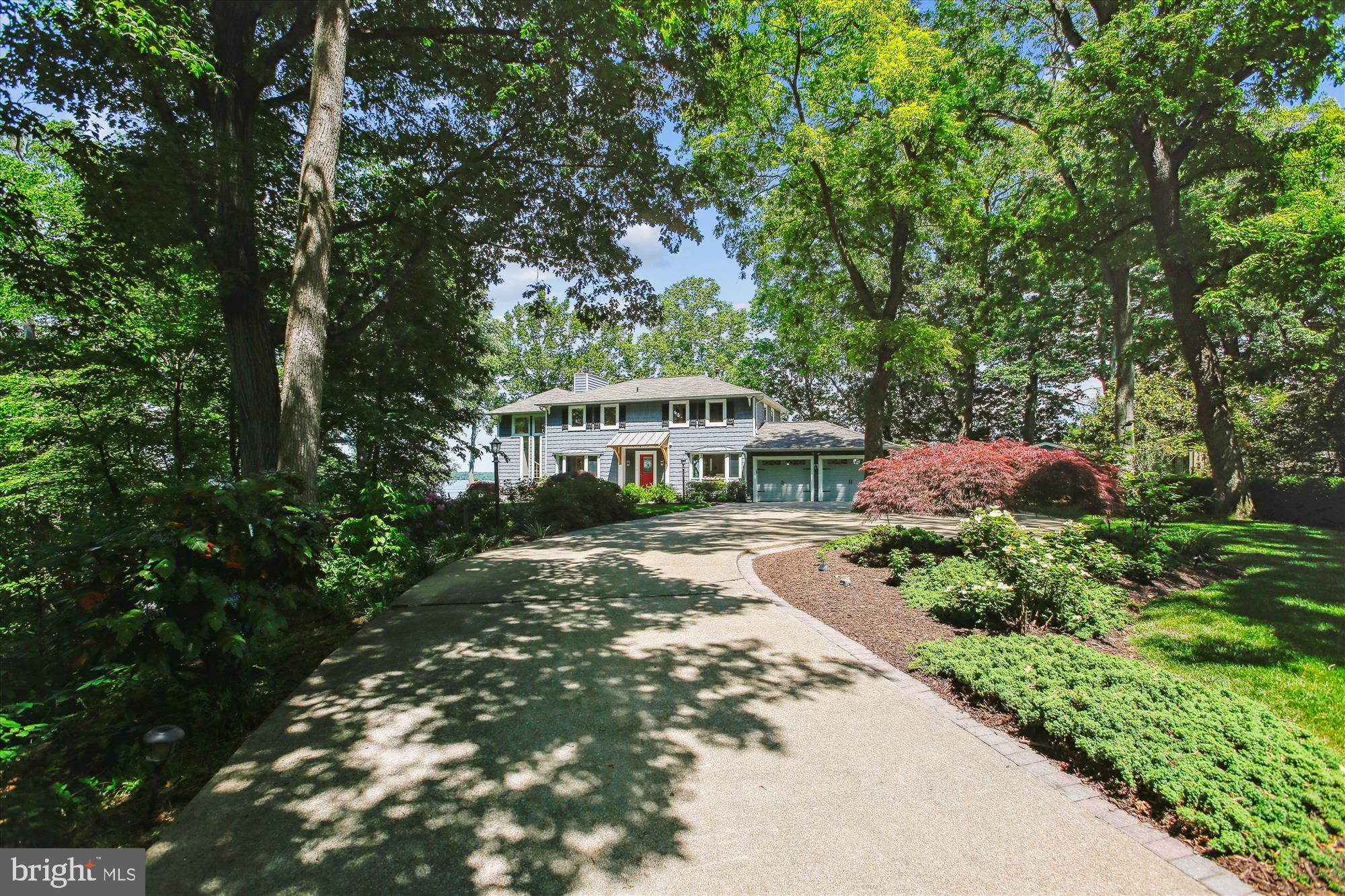 HALLOWING POINT RIVER ESTATES - Residential