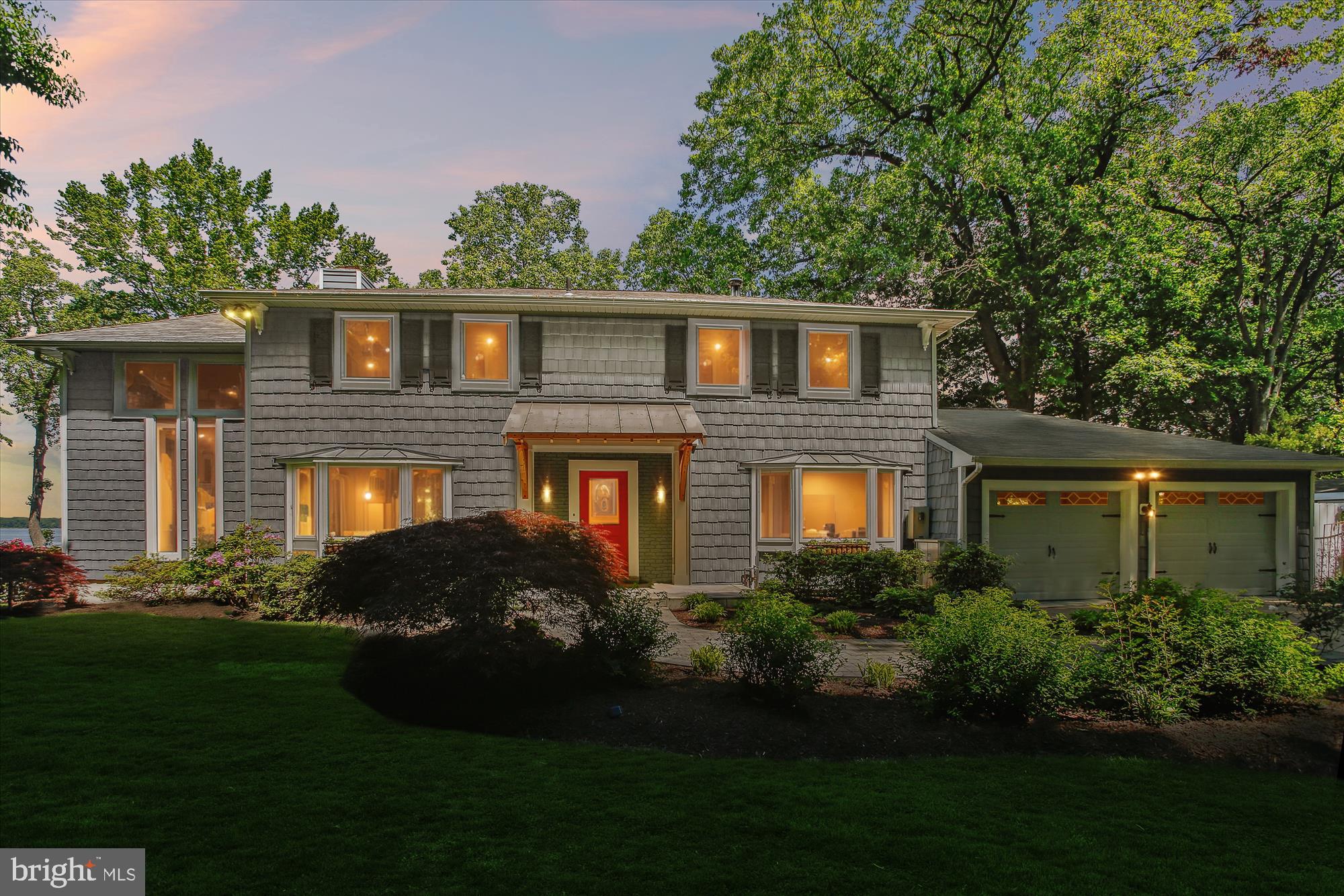 HALLOWING POINT RIVER ESTATES - Residential