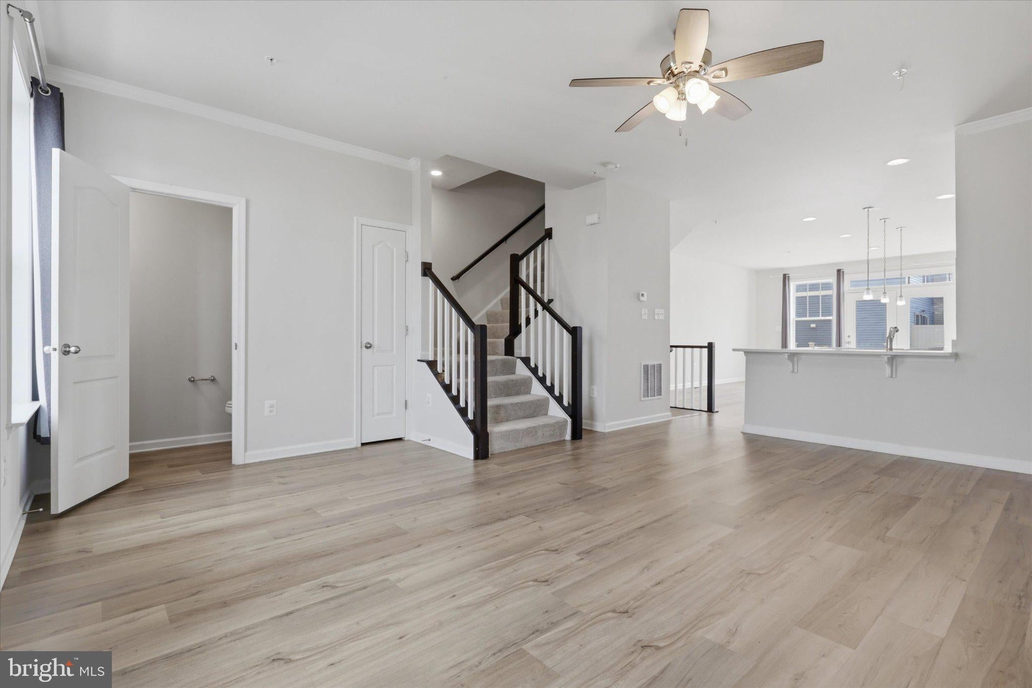 5818 IMPERIAL DRIVE