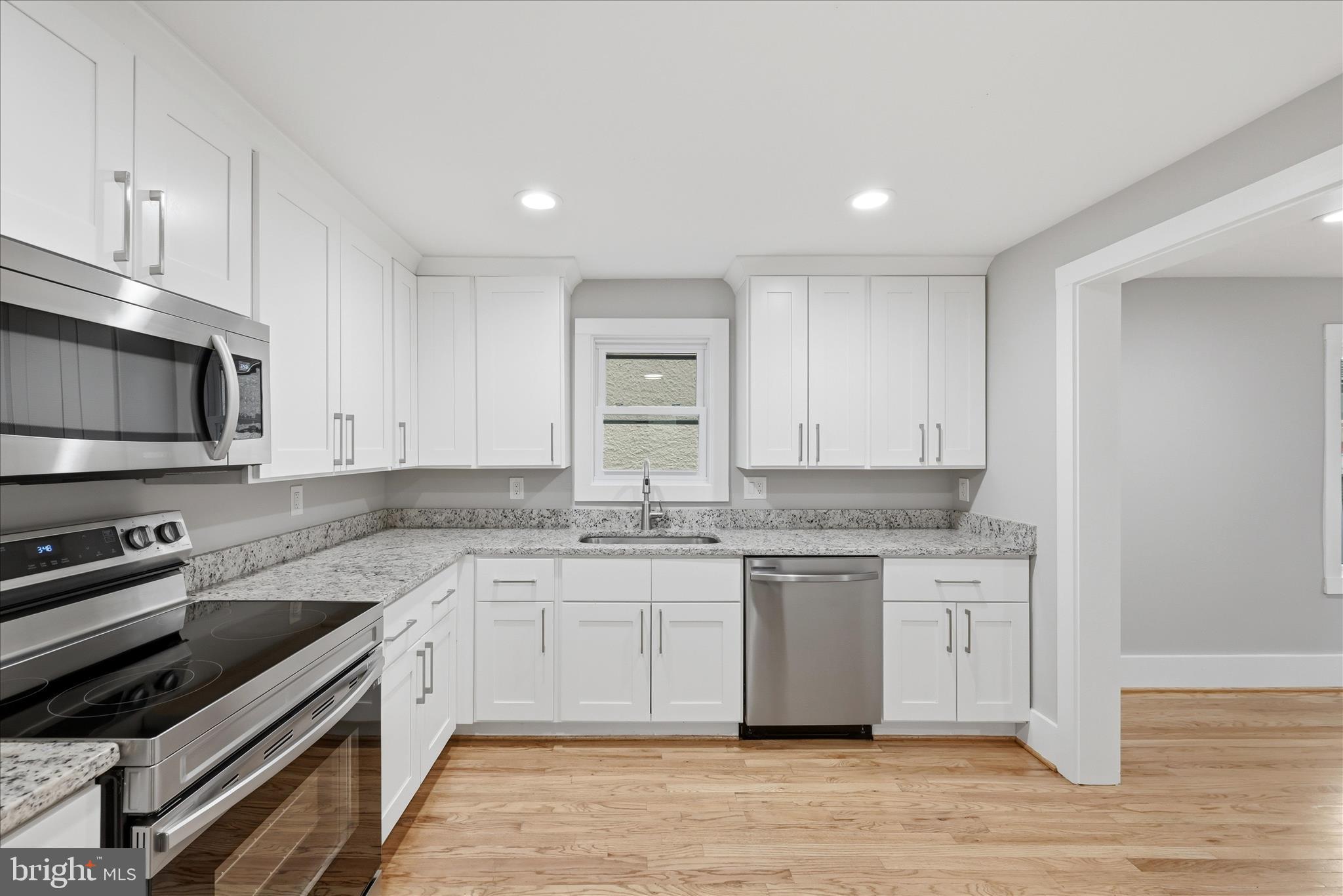 WINCHESTER CITY - Residential