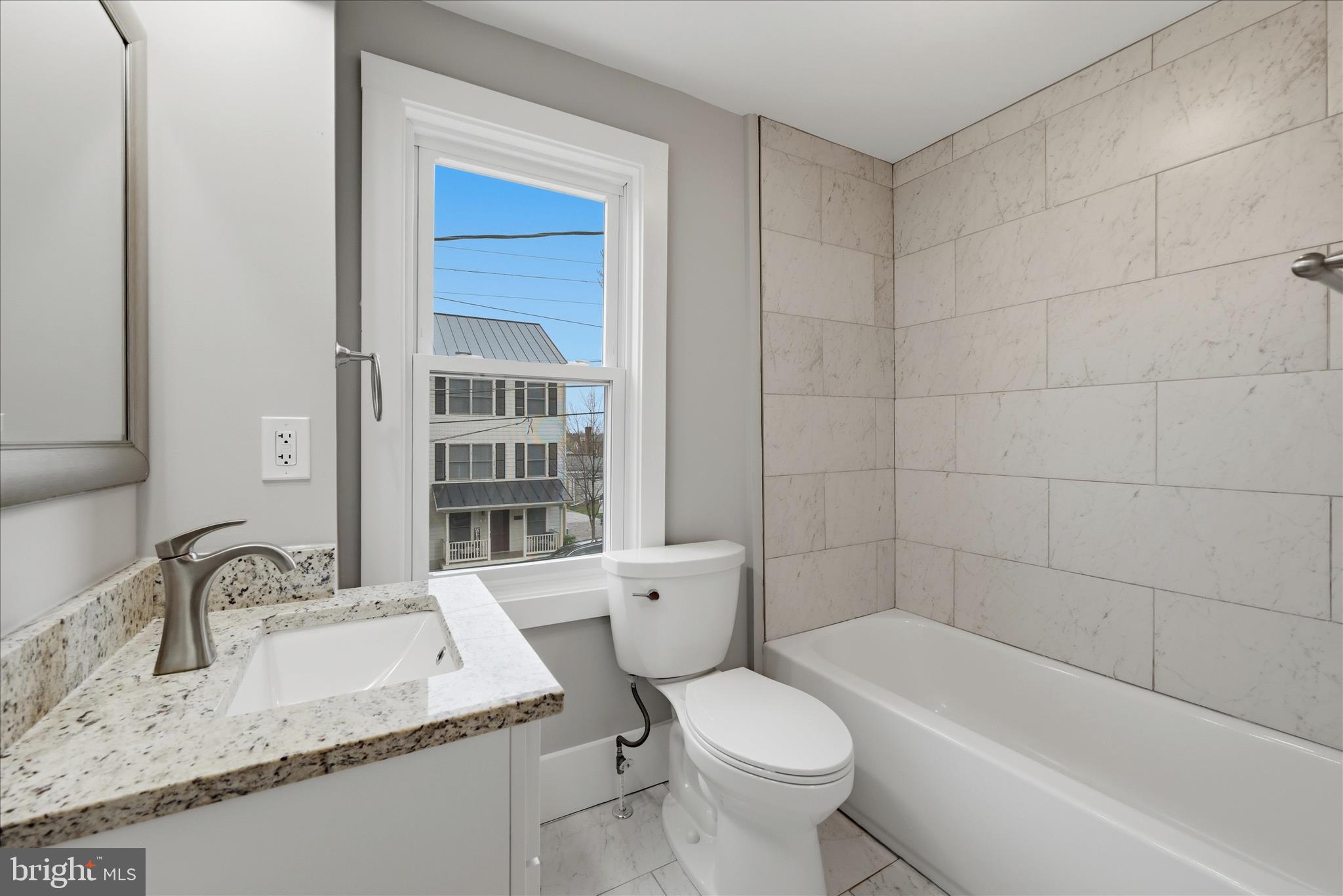 WINCHESTER CITY - Residential