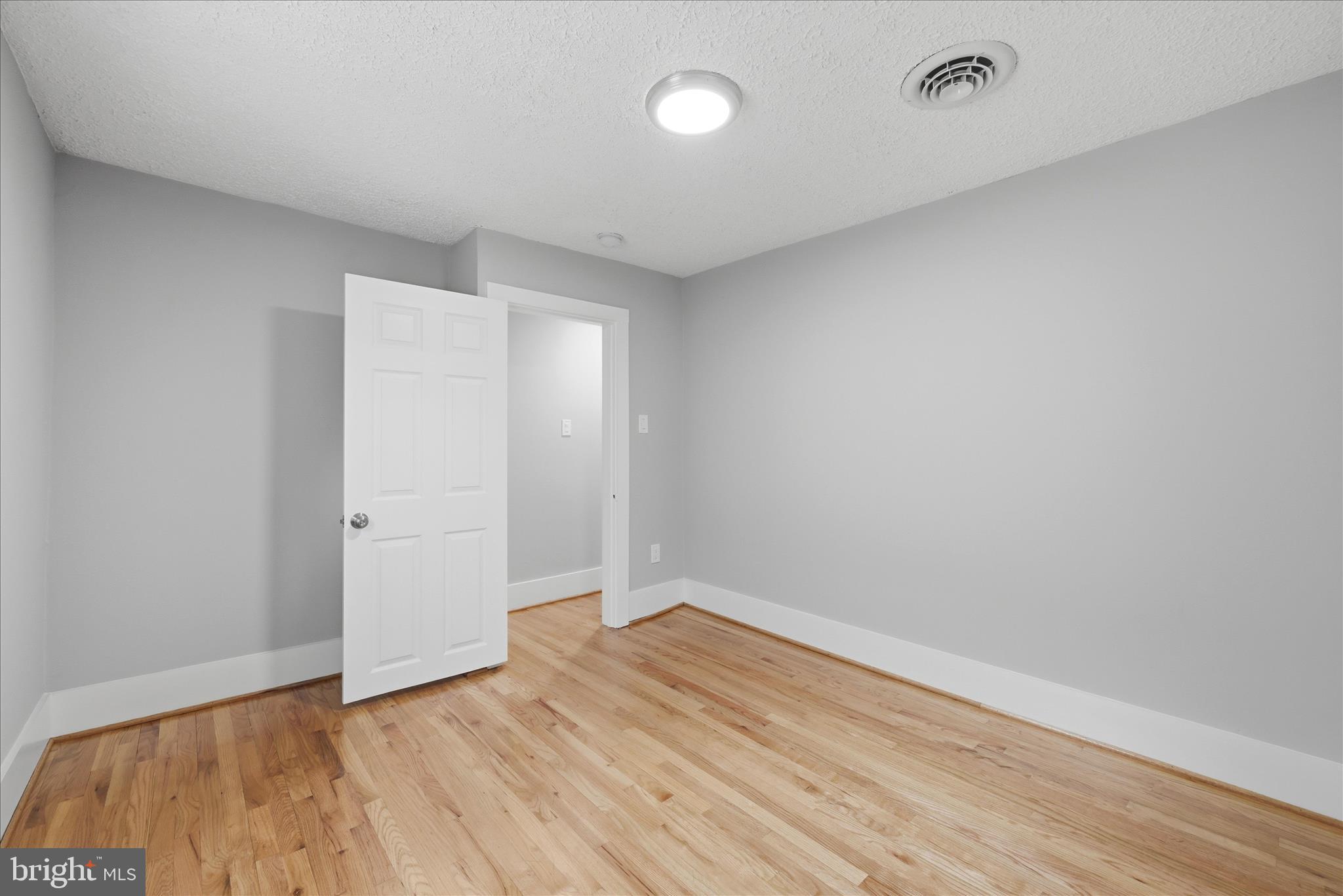 WINCHESTER CITY - Residential