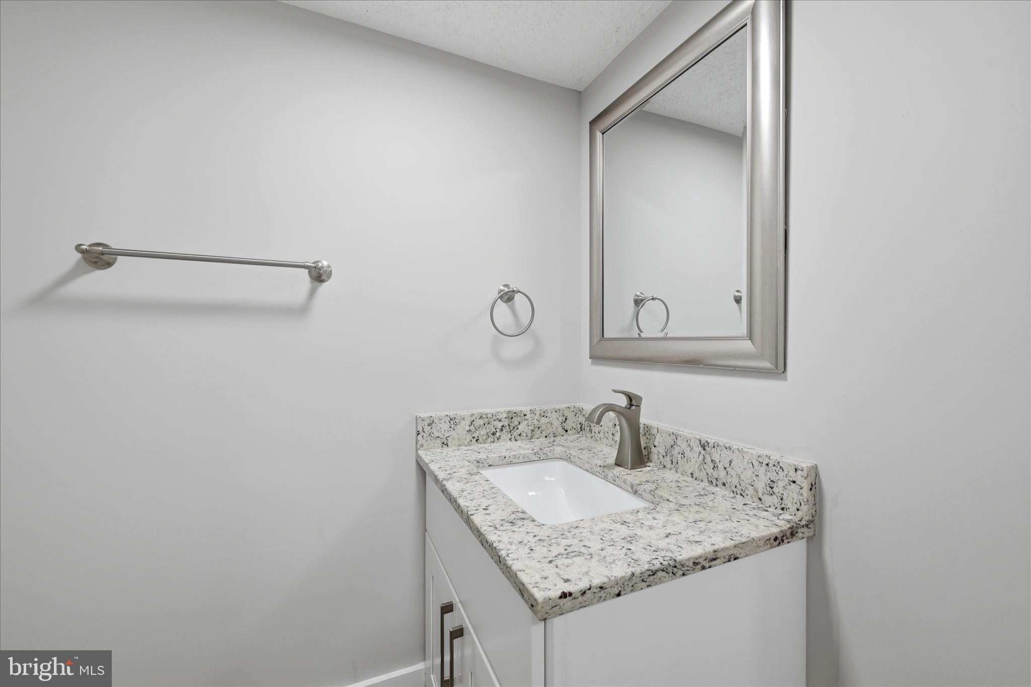 WINCHESTER CITY - Residential