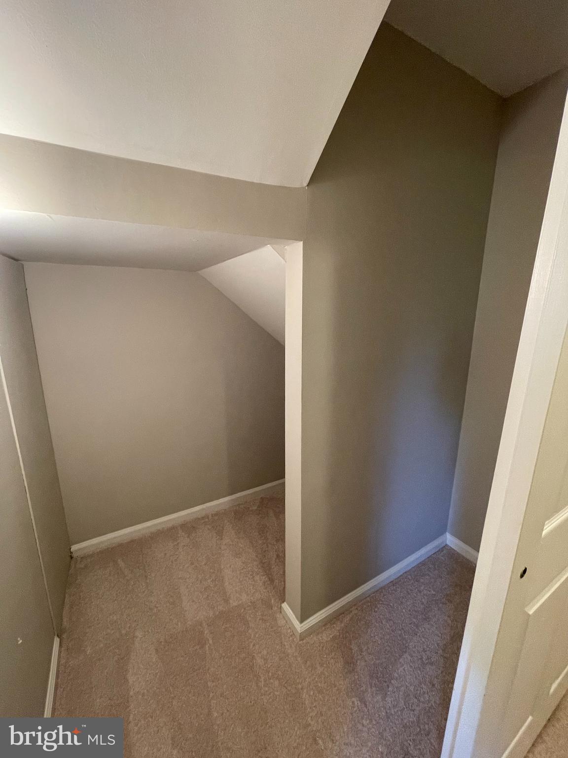 WOODSTONE - Residential Lease