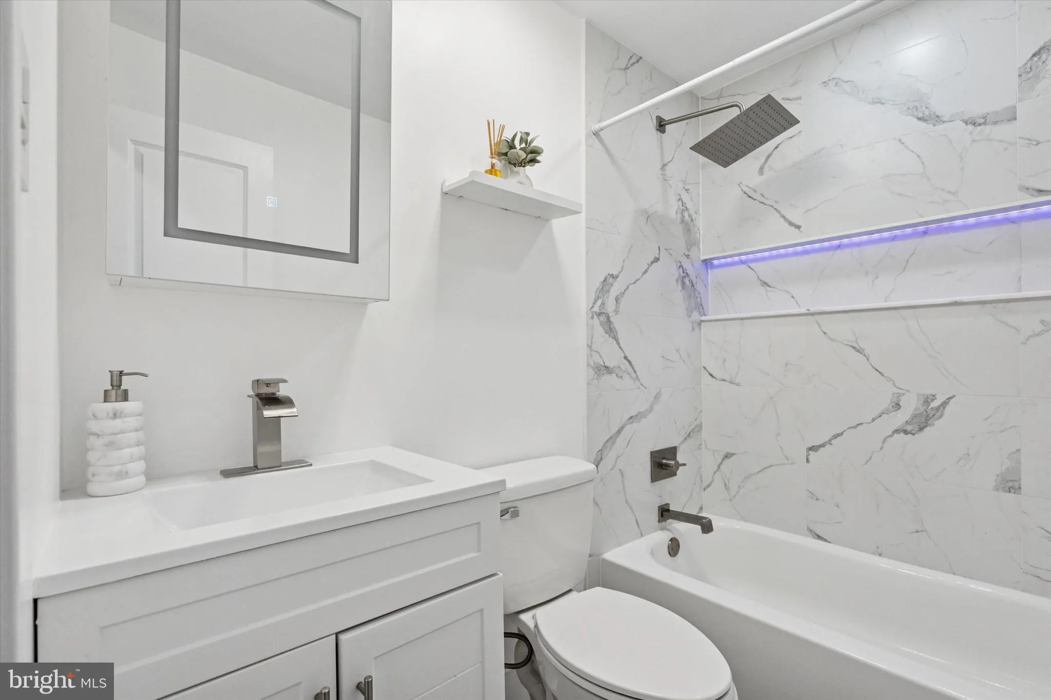 Philadelphia, Pennsylvania 19152, United States, 3 Bedrooms Bedrooms, ,2 BathroomsBathrooms,Residential,Active,193182