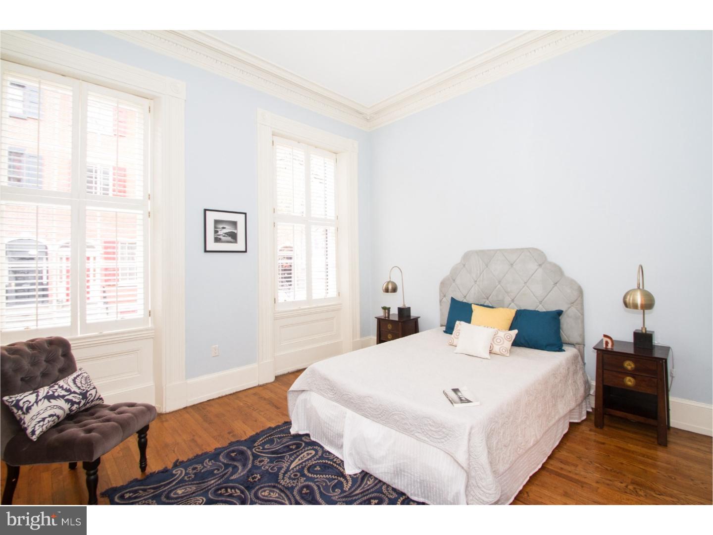 SOCIETY HILL - Residential