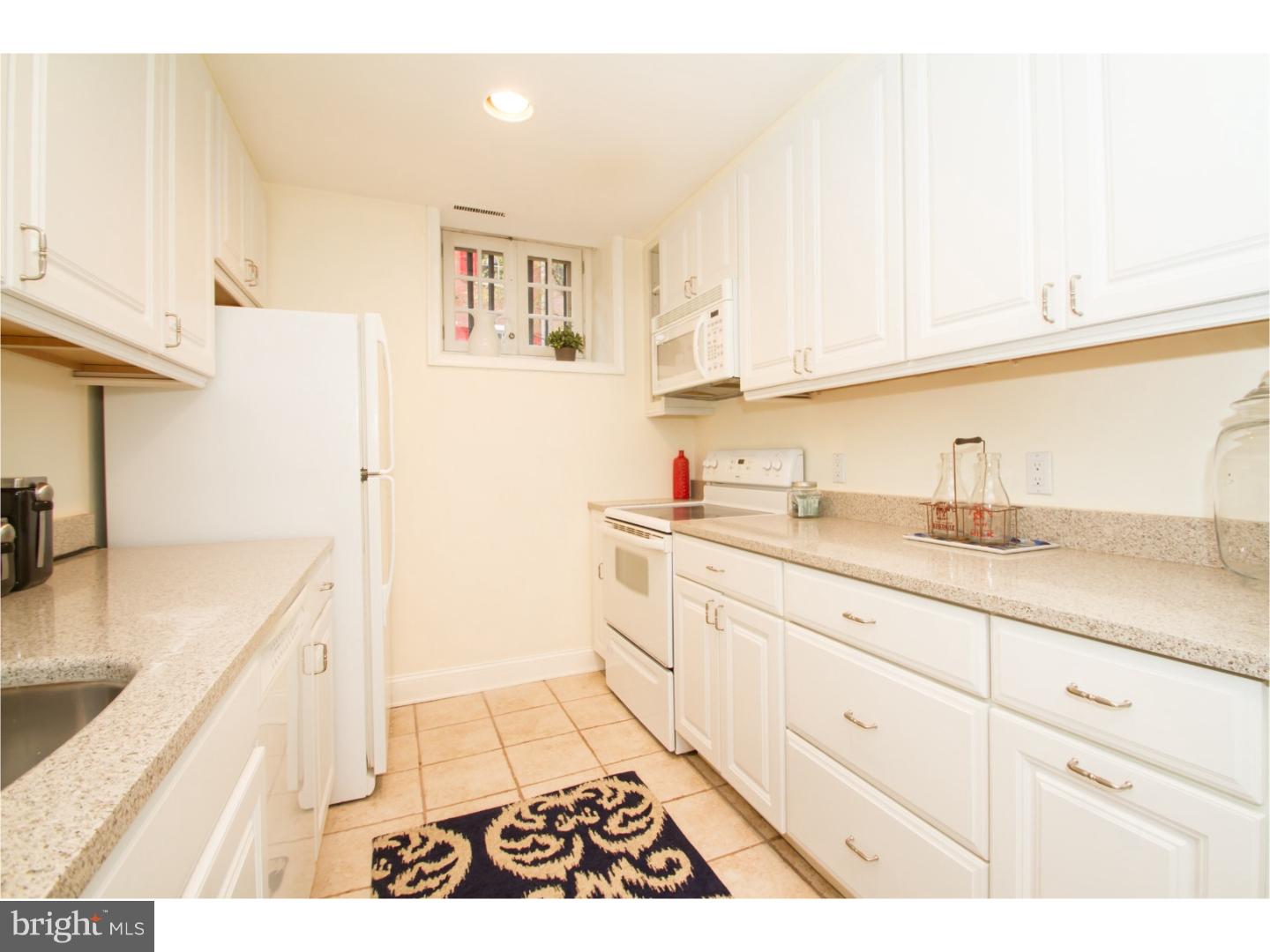 SOCIETY HILL - Residential