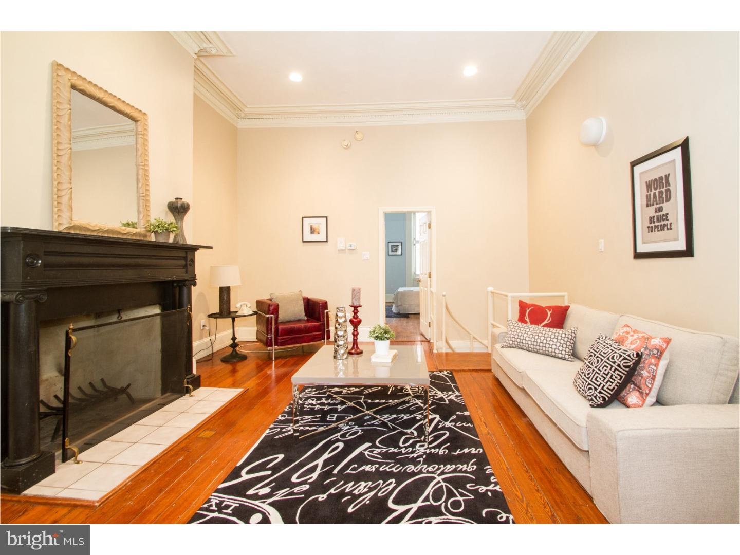 SOCIETY HILL - Residential