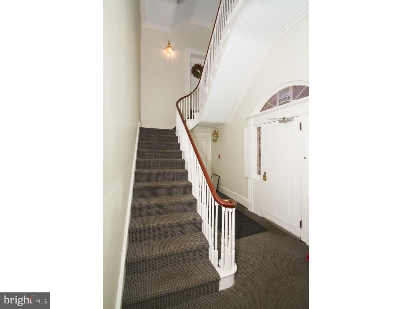 SOCIETY HILL - Residential