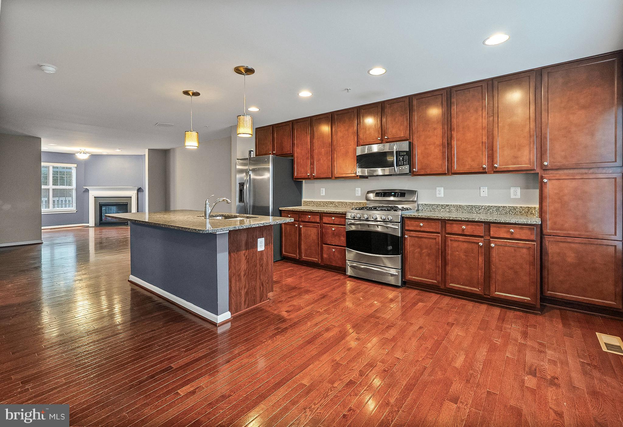 STANSBURY SHORES - Residential