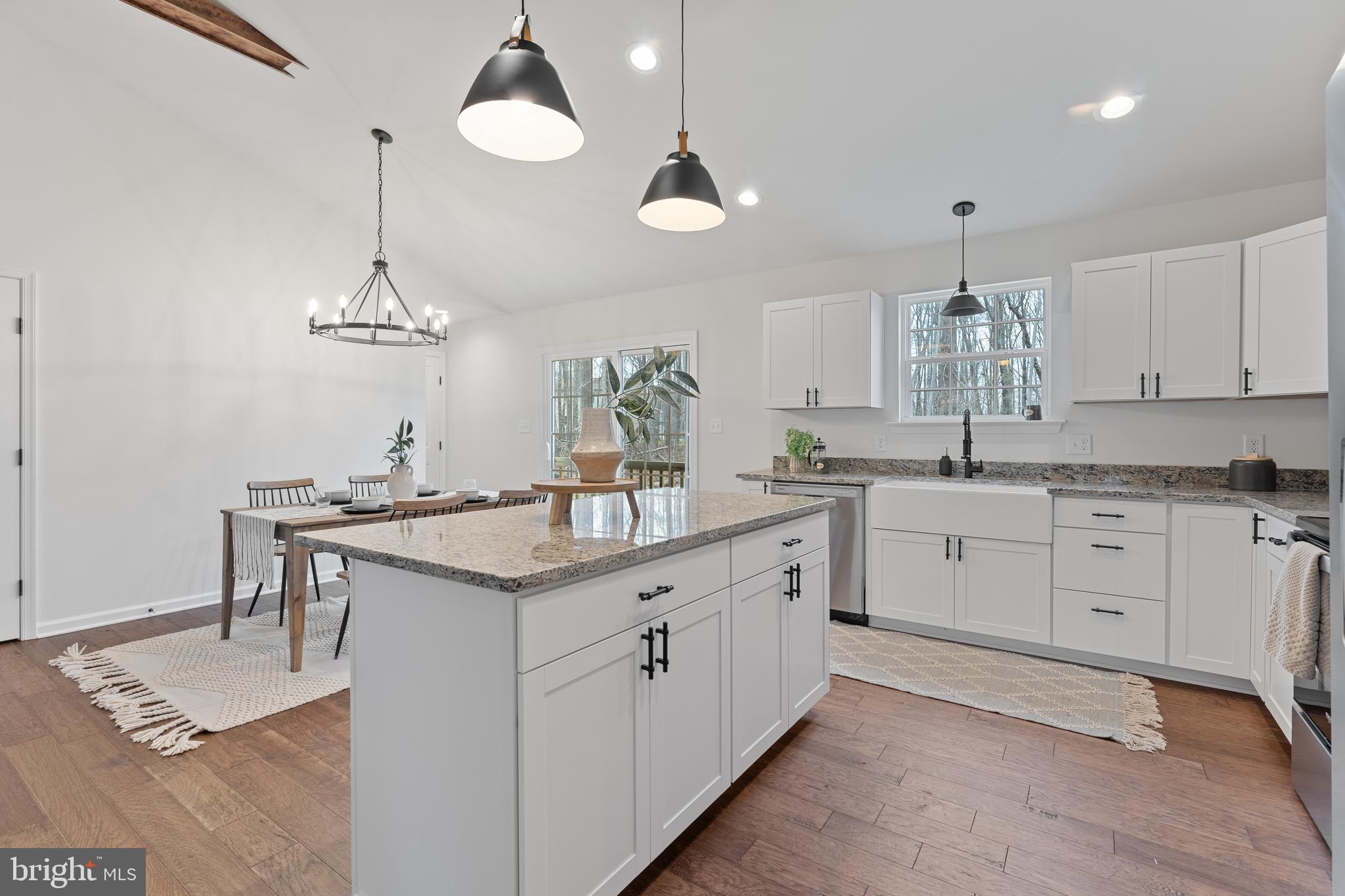 CLEARVIEW SHORES - Residential