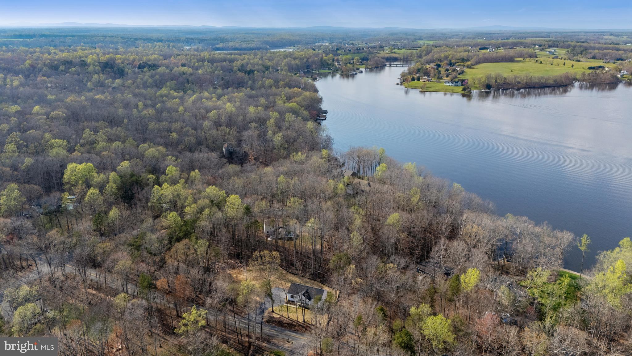 CLEARVIEW SHORES - Residential