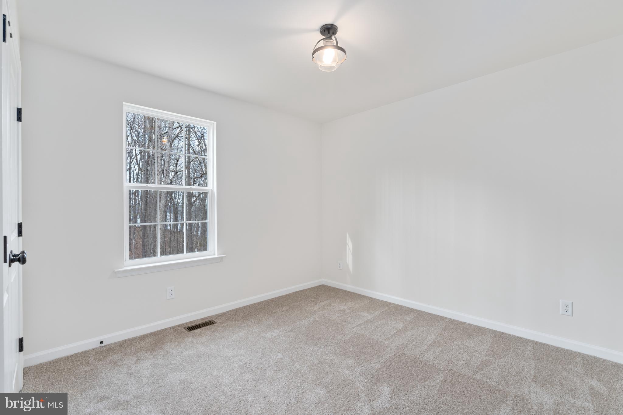 CLEARVIEW SHORES - Residential