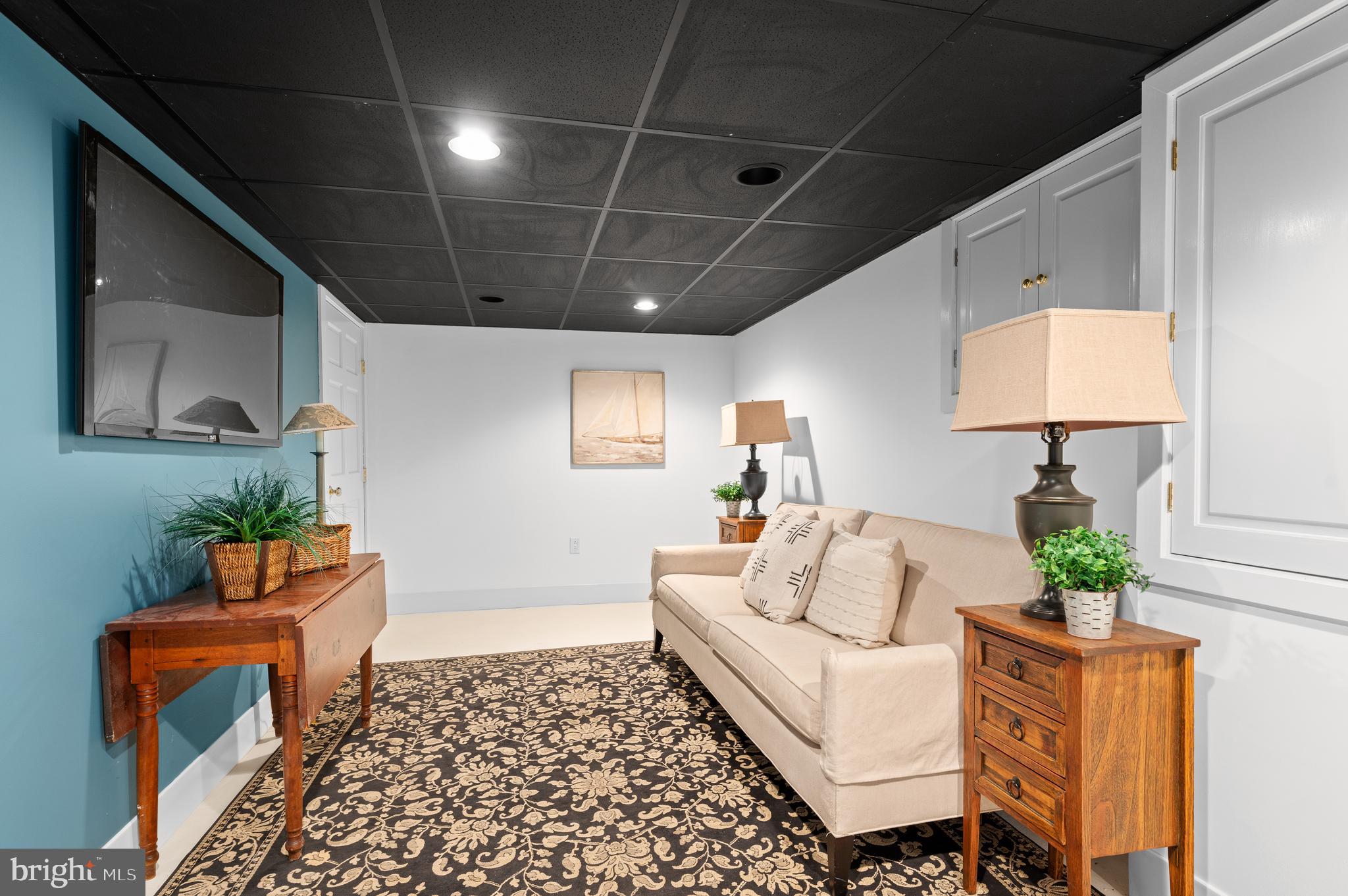 SOUTH WAYNE - Residential