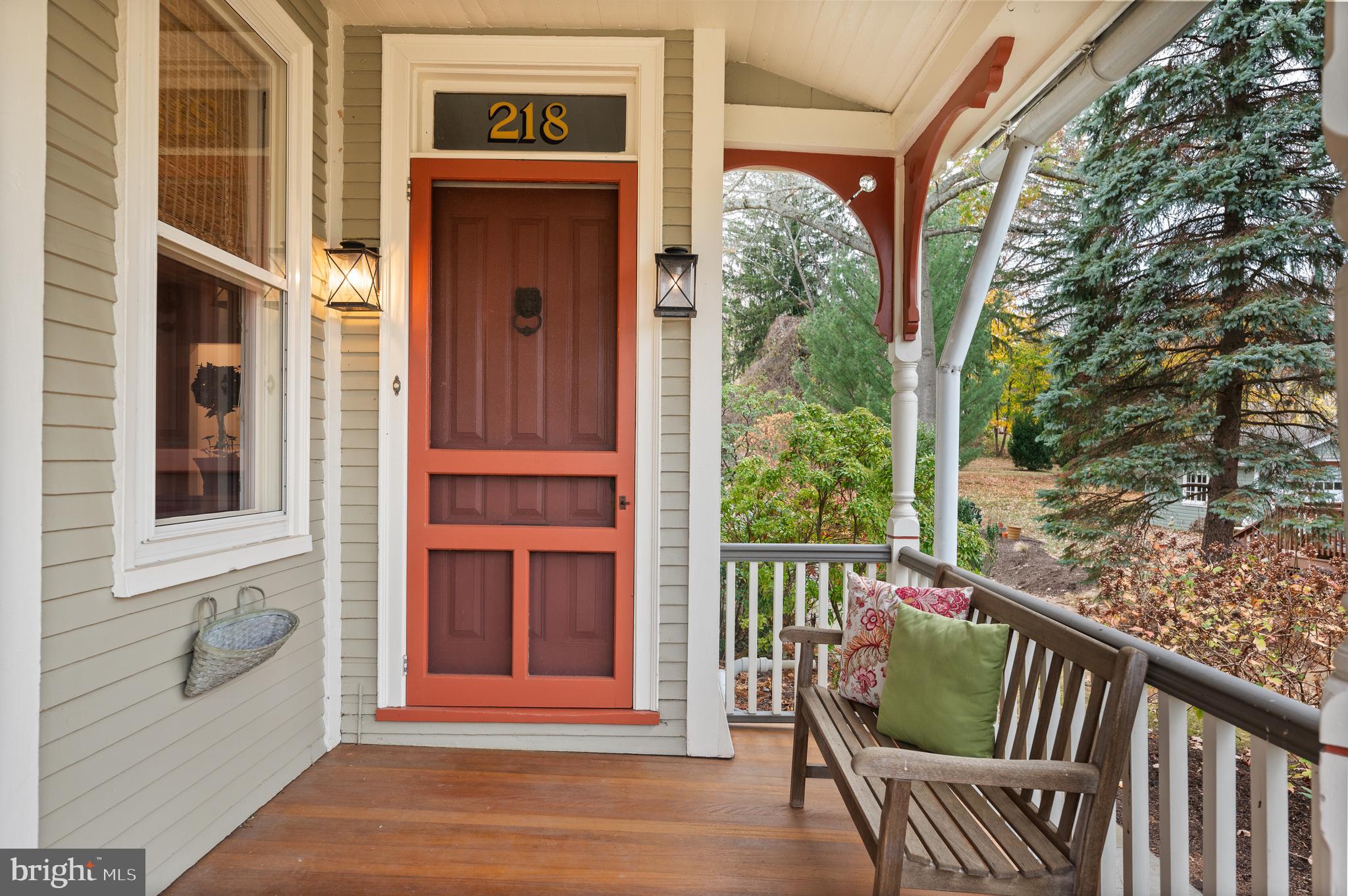 SOUTH WAYNE - Residential