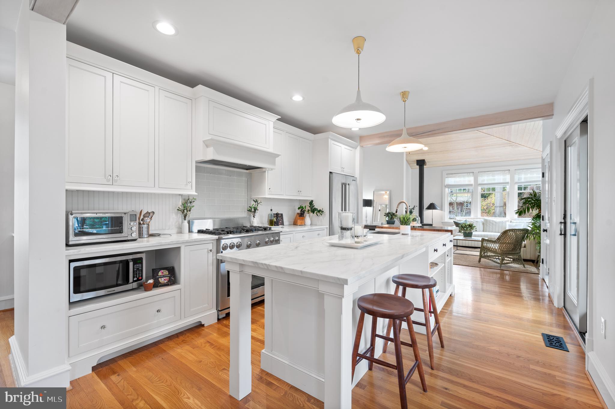 SOUTH WAYNE - Residential