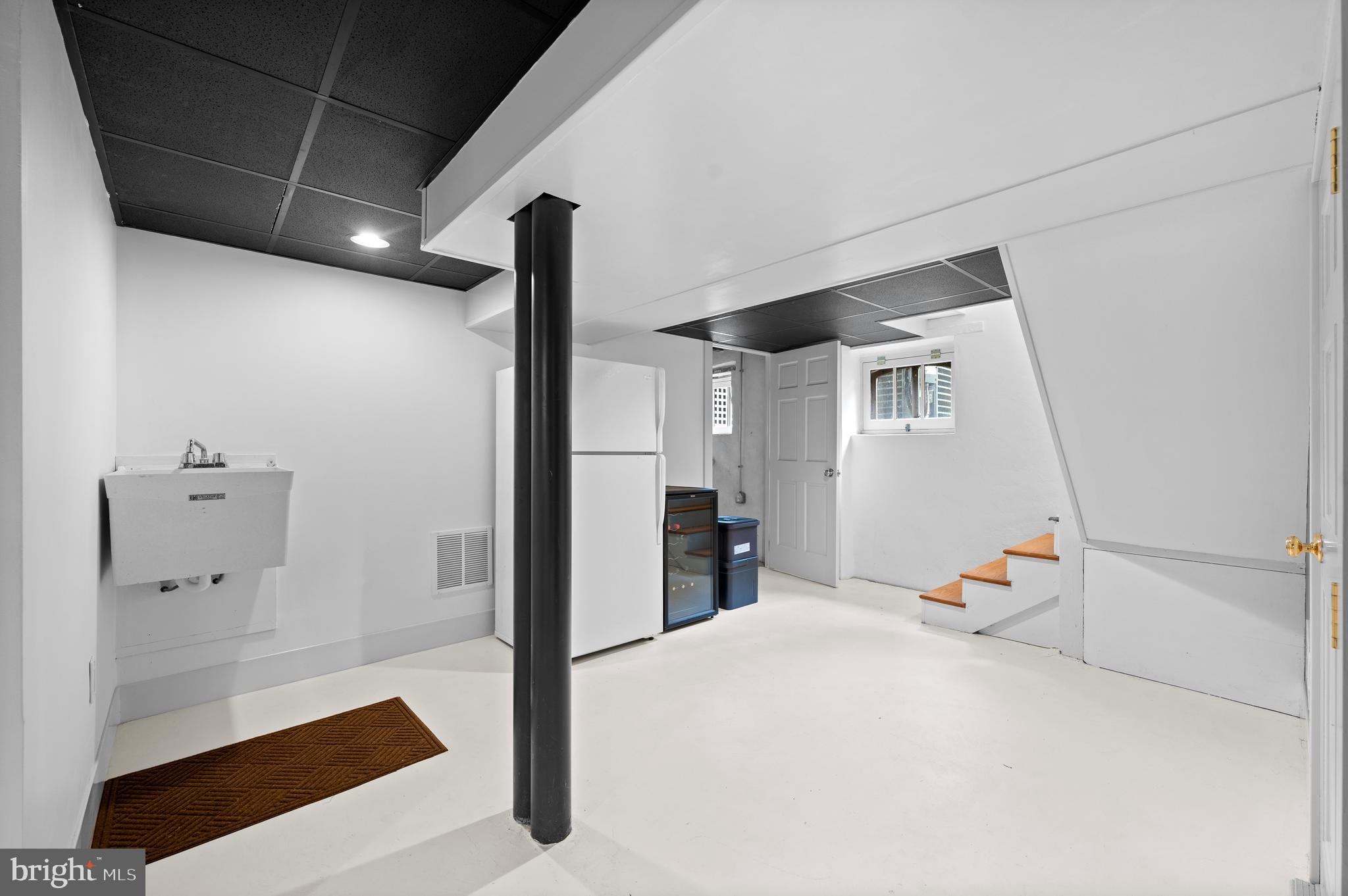 SOUTH WAYNE - Residential