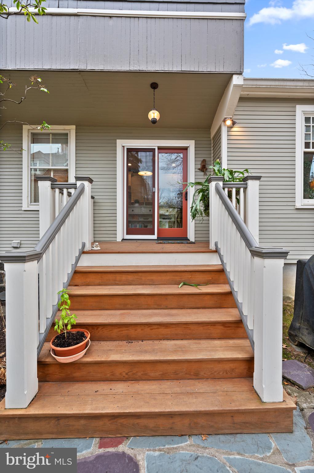 SOUTH WAYNE - Residential