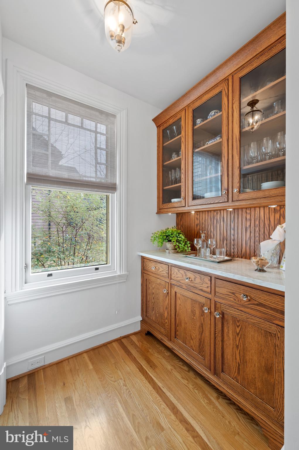 SOUTH WAYNE - Residential