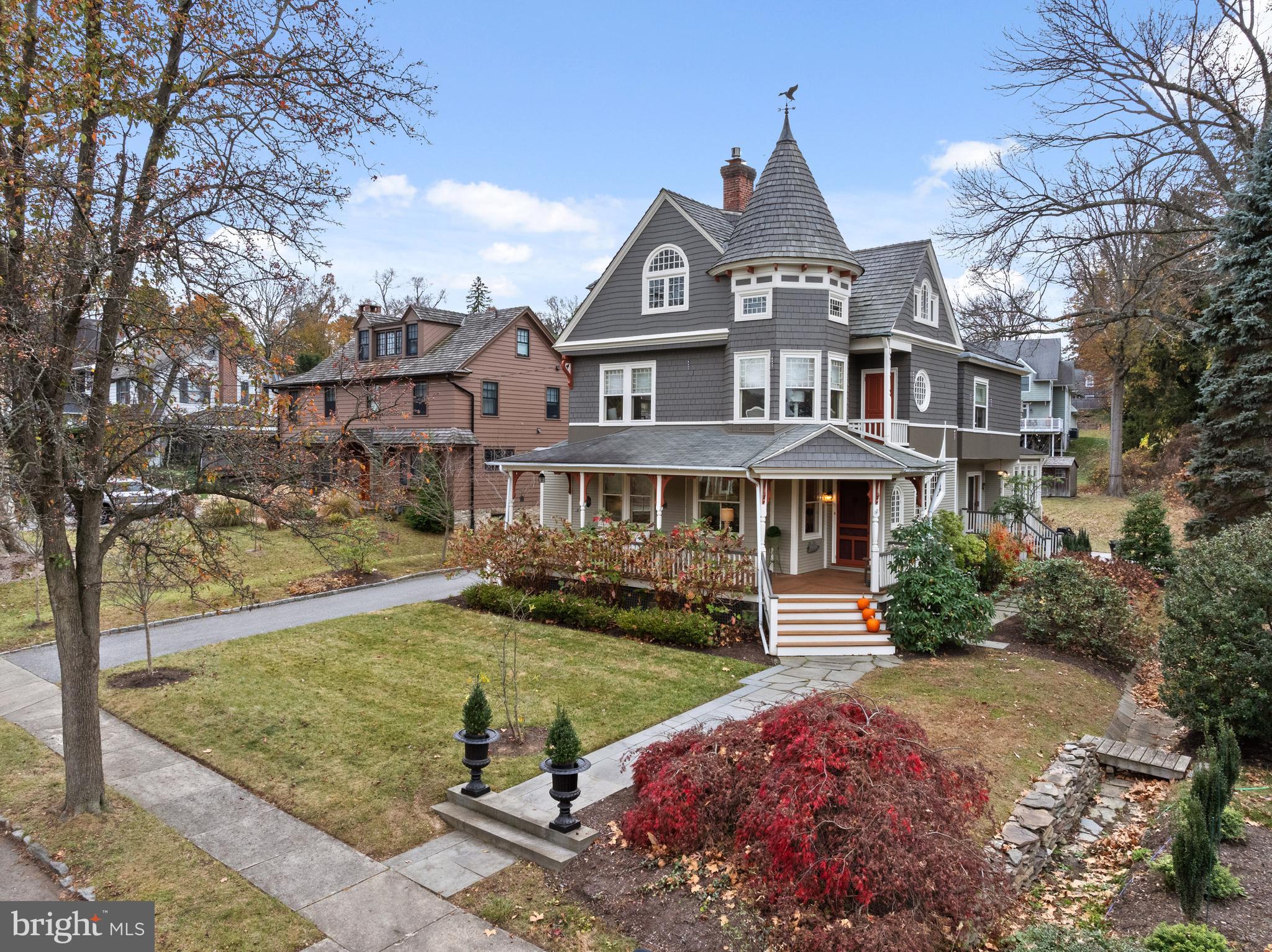 SOUTH WAYNE - Residential