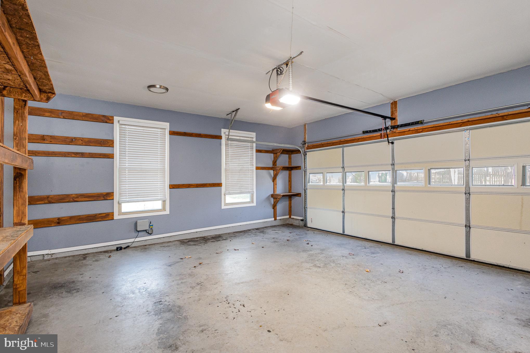 KINGSWOOD - Residential