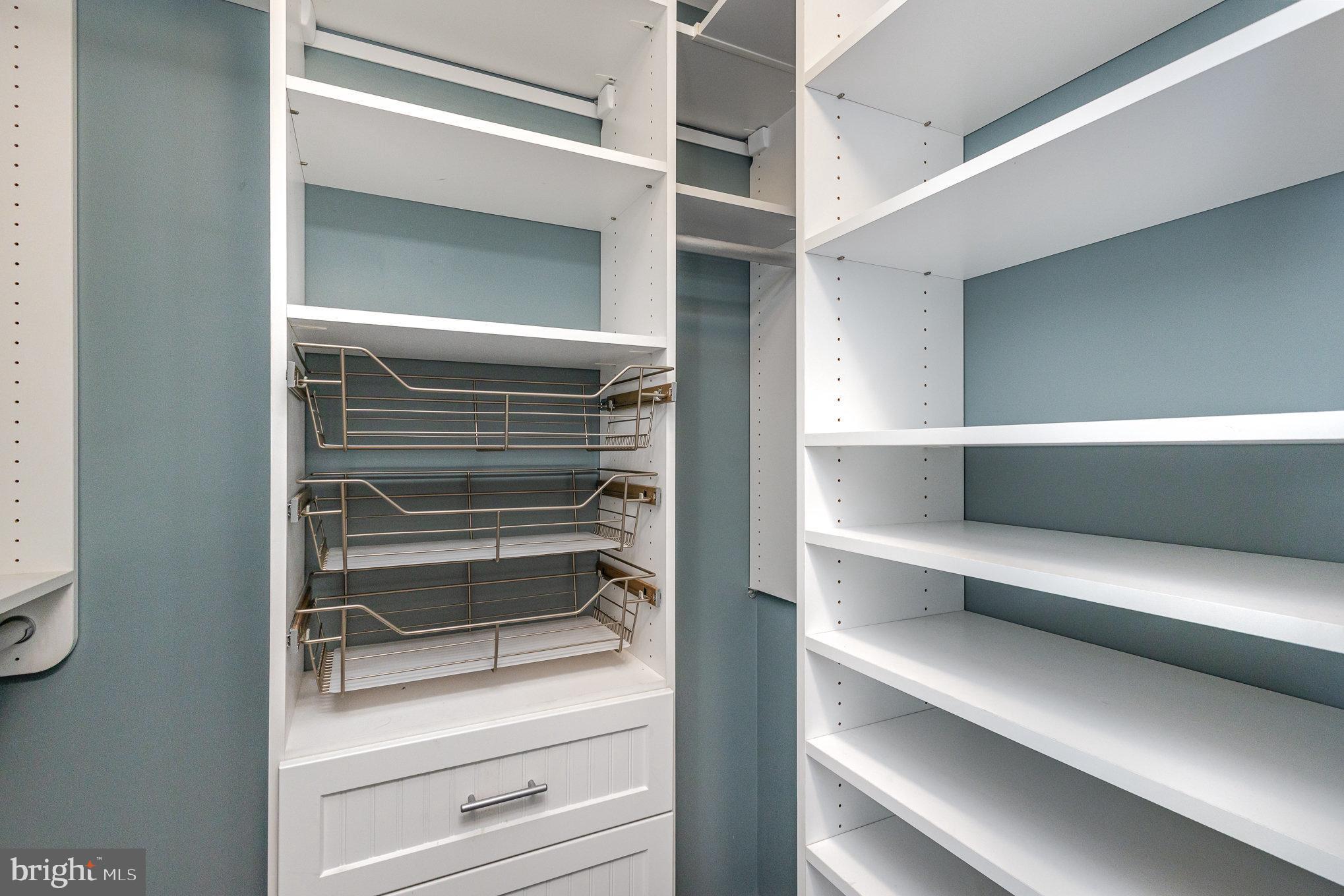 KINGSWOOD - Residential