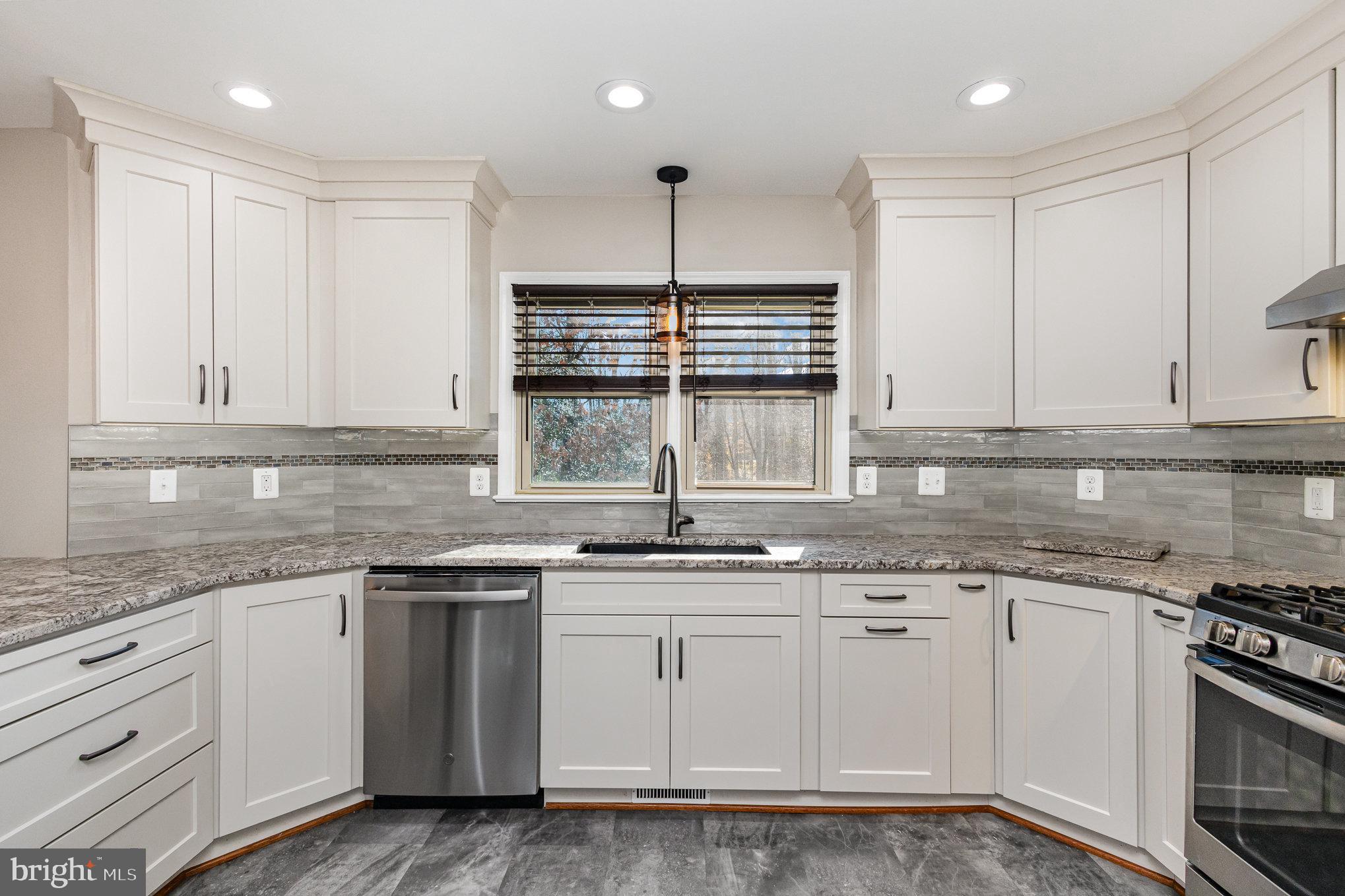 KINGSWOOD - Residential