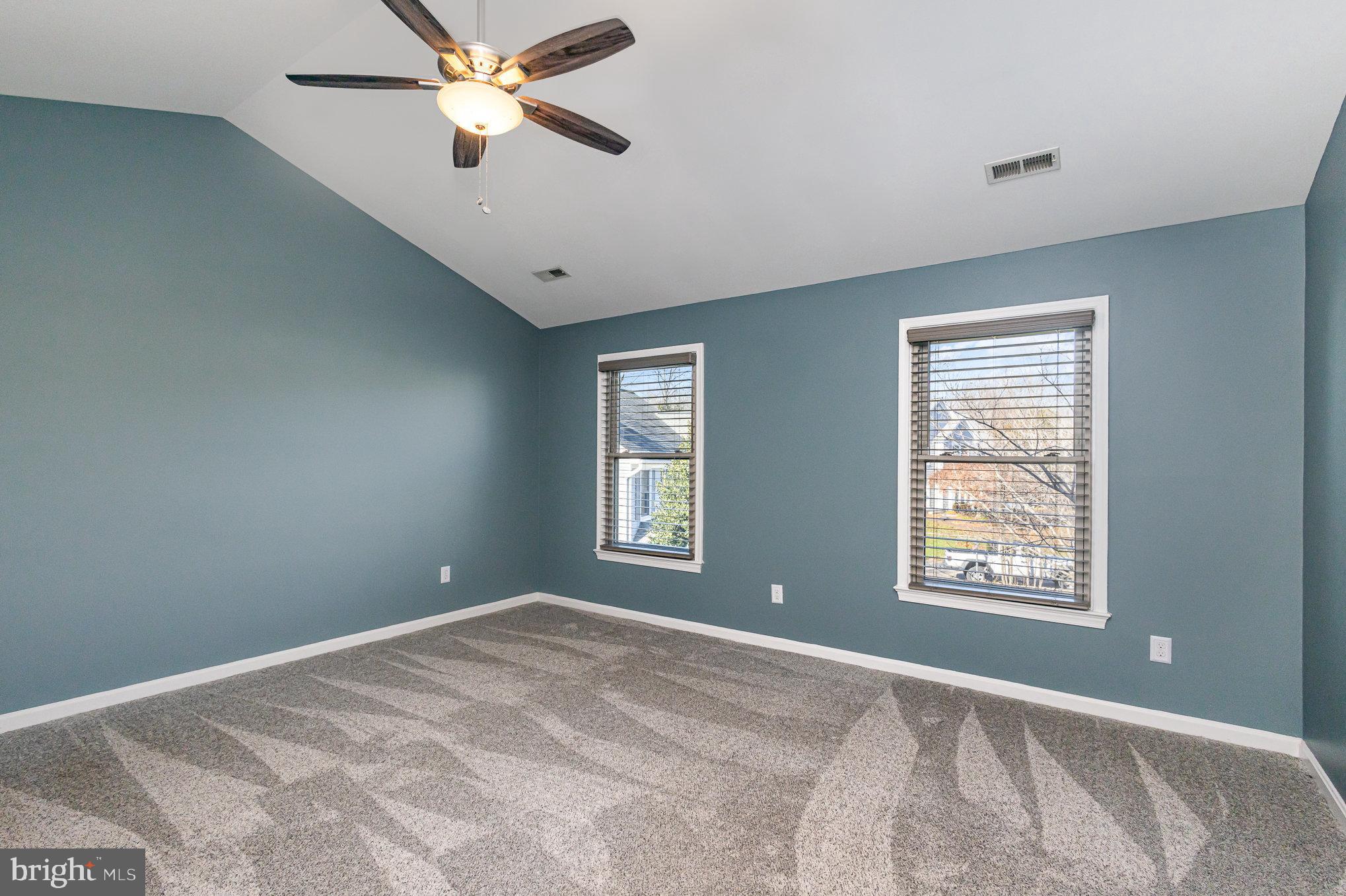 KINGSWOOD - Residential