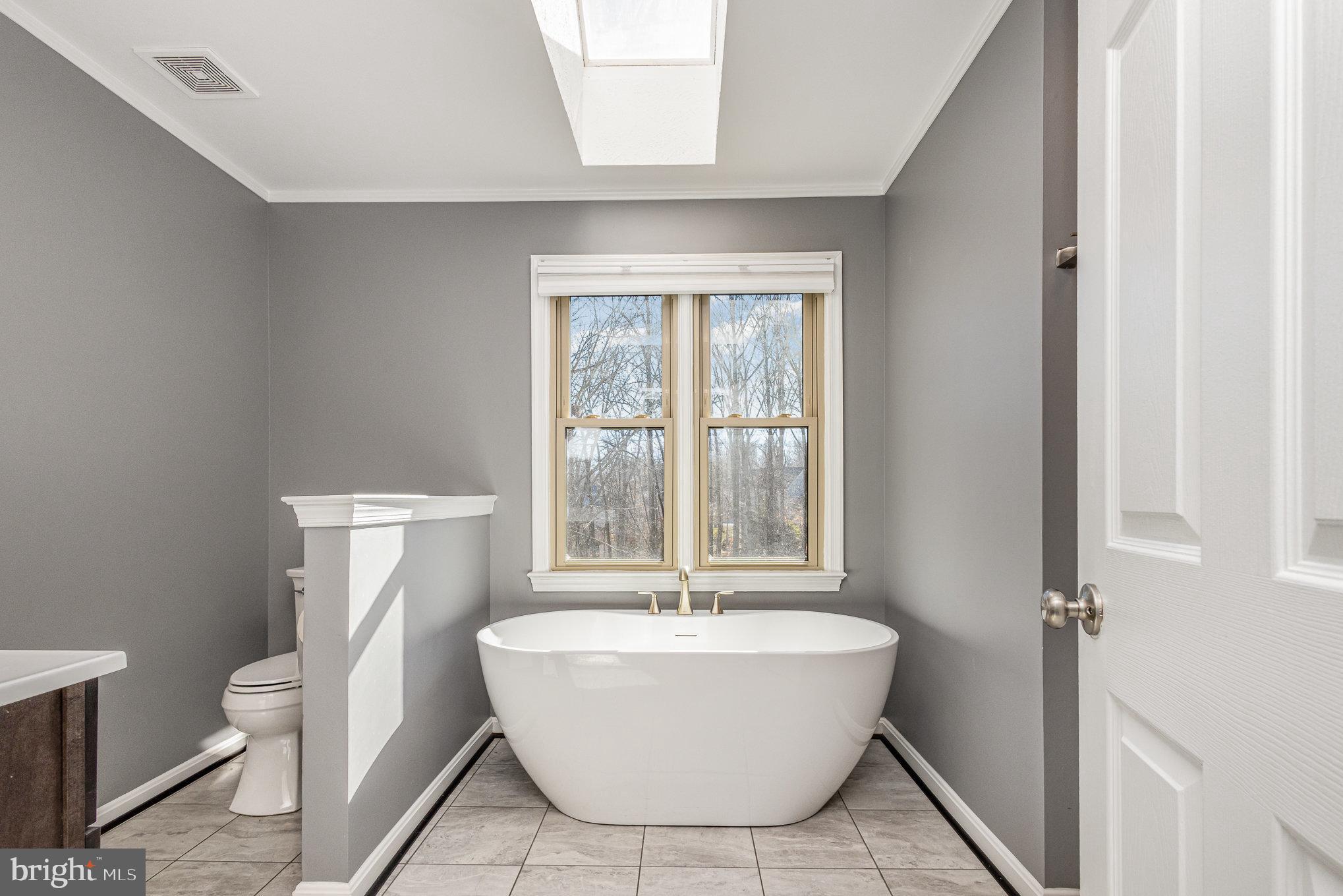 KINGSWOOD - Residential