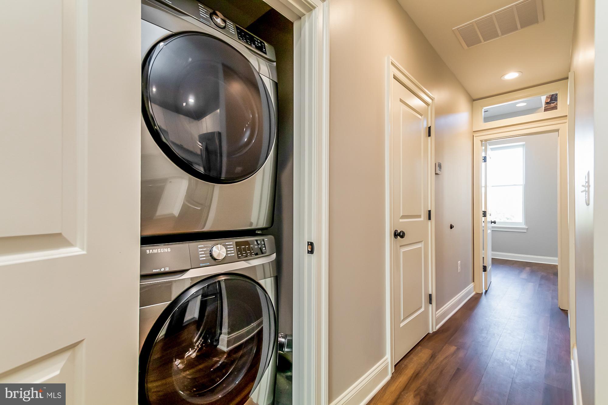 STATION NORTH ARTS DISTRICT - Residential Lease