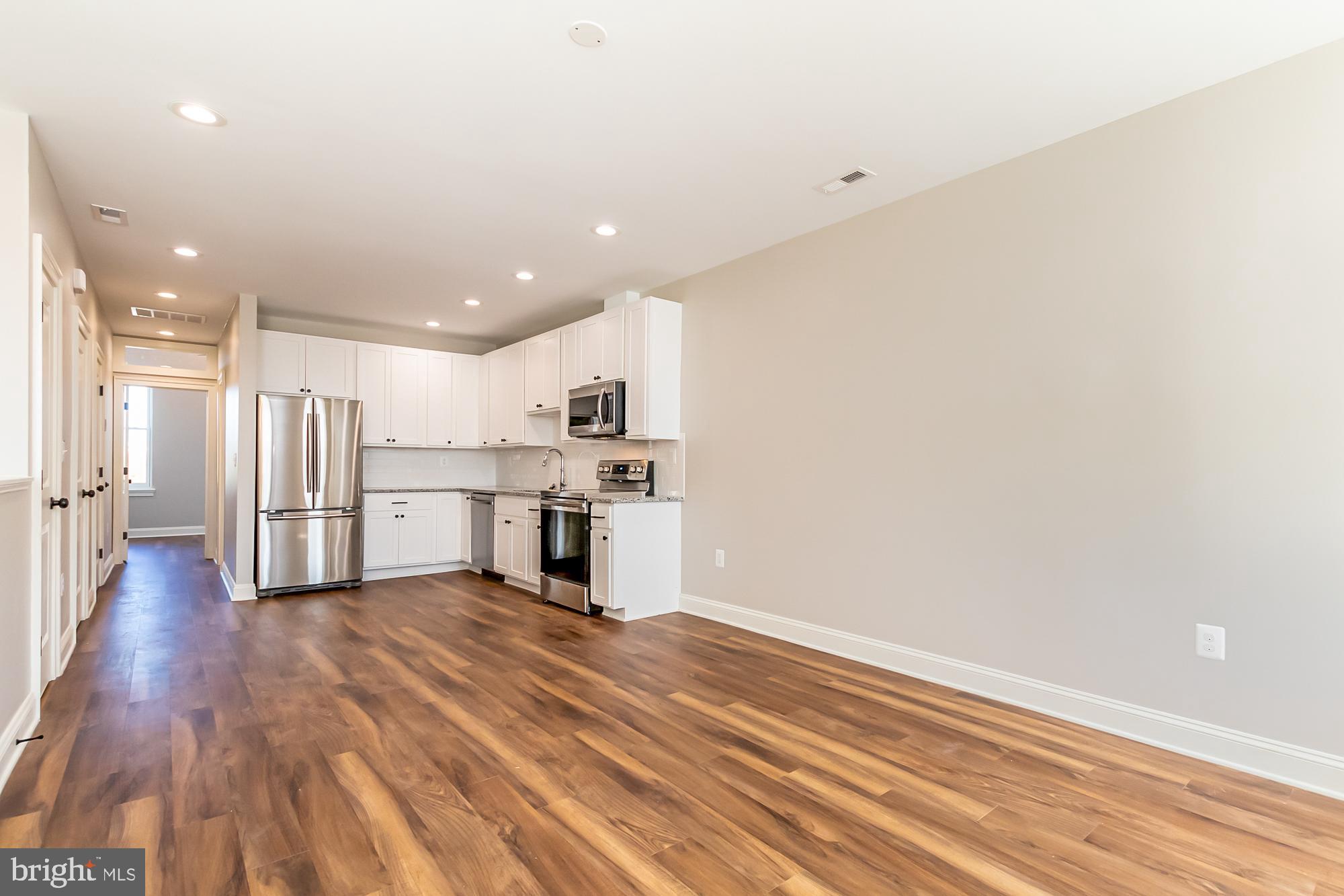 STATION NORTH ARTS DISTRICT - Residential Lease