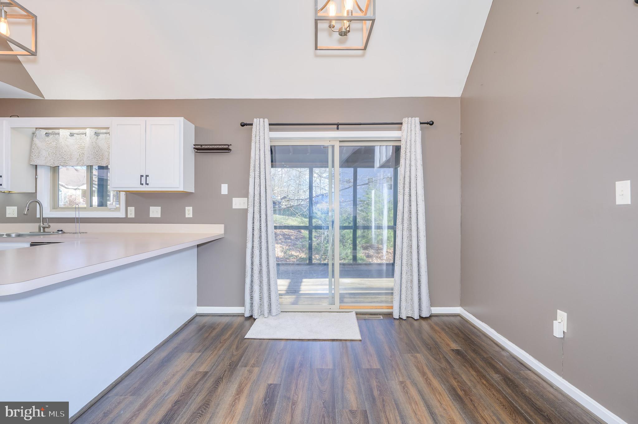 THE WOODS - Residential