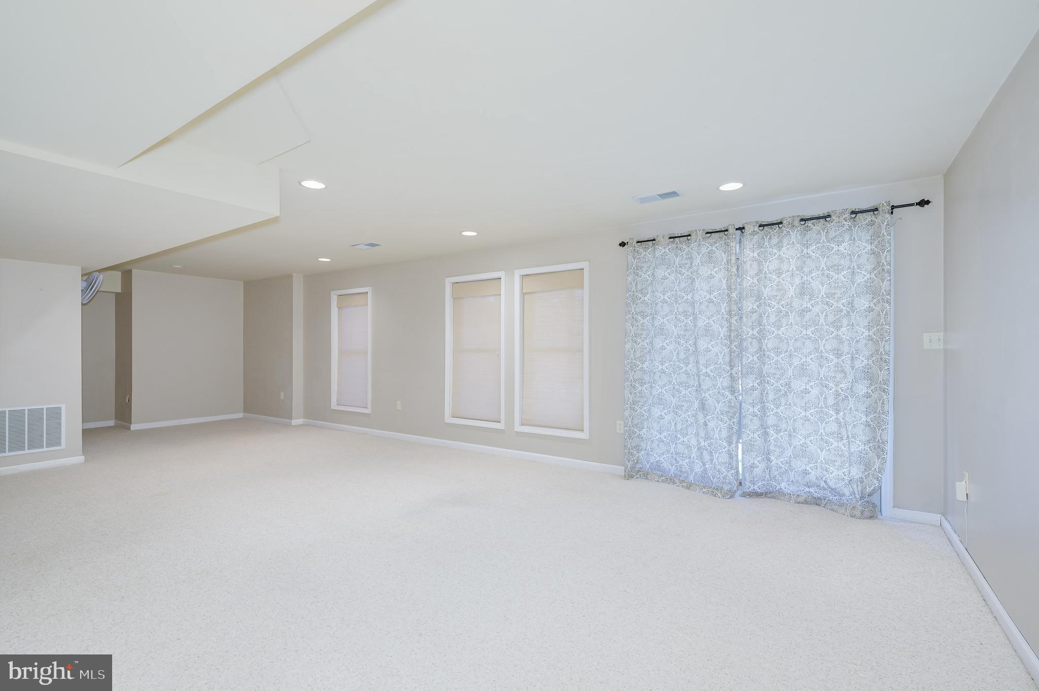 THE WOODS - Residential