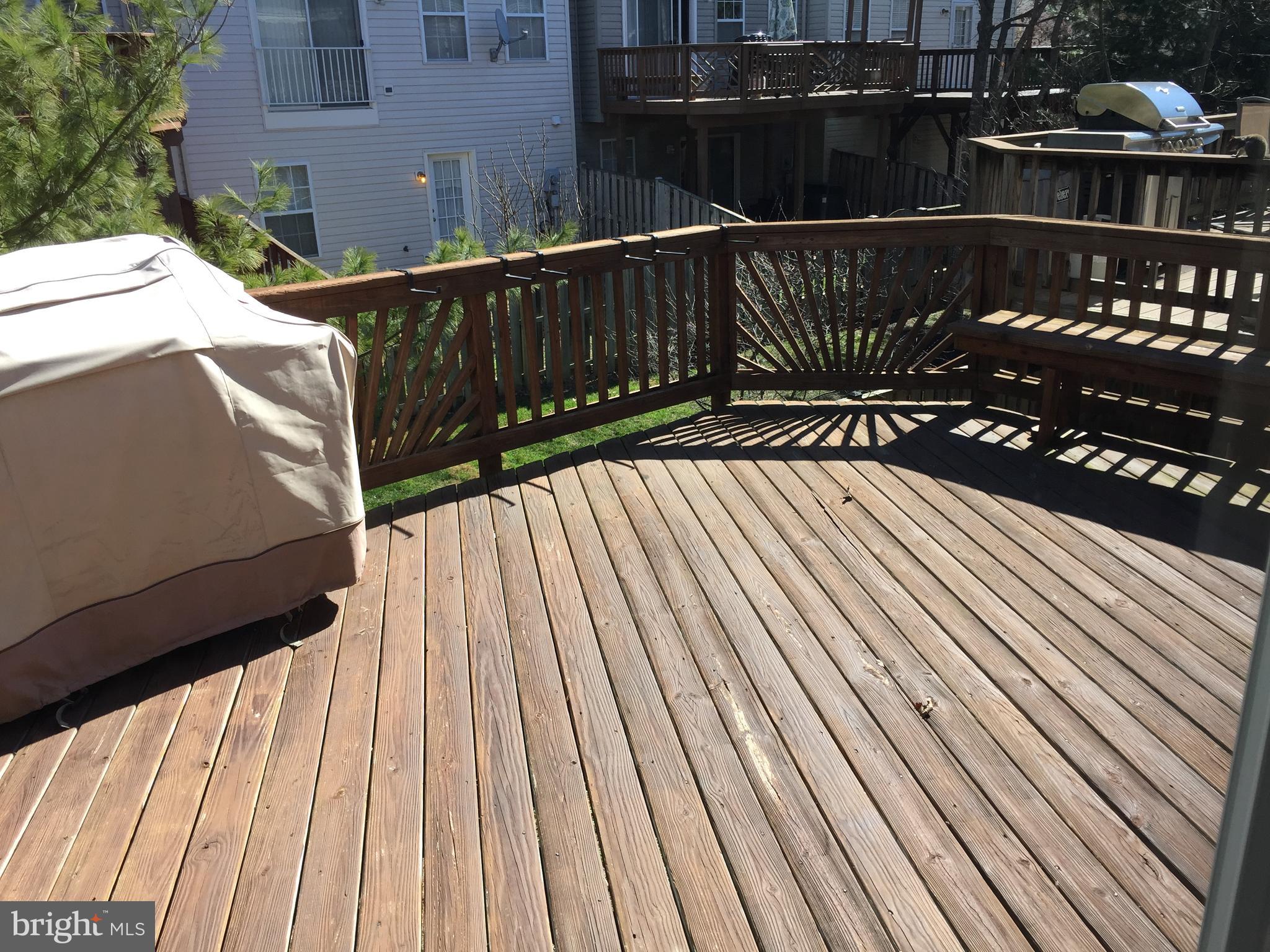 FAIR LAKES COURT - Residential Lease